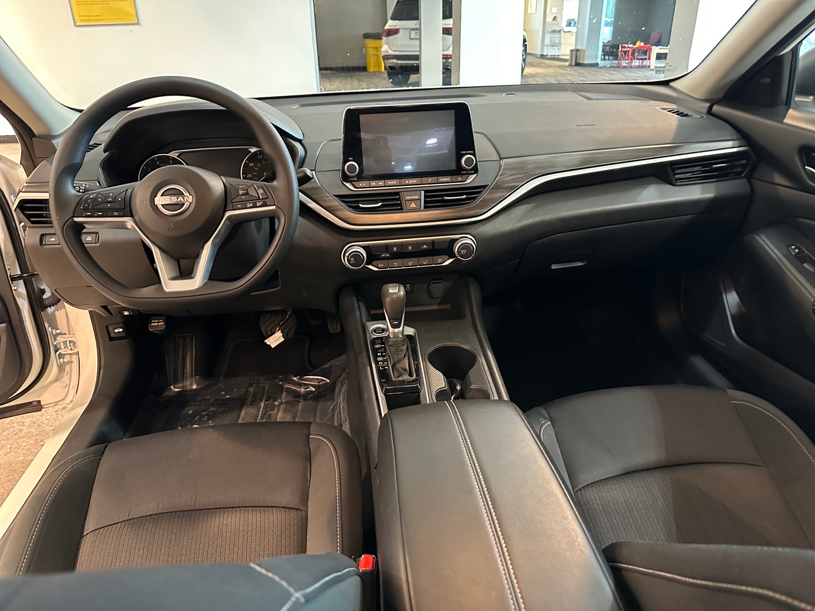 Thumbnail: 2025 Nissan Altima - 3