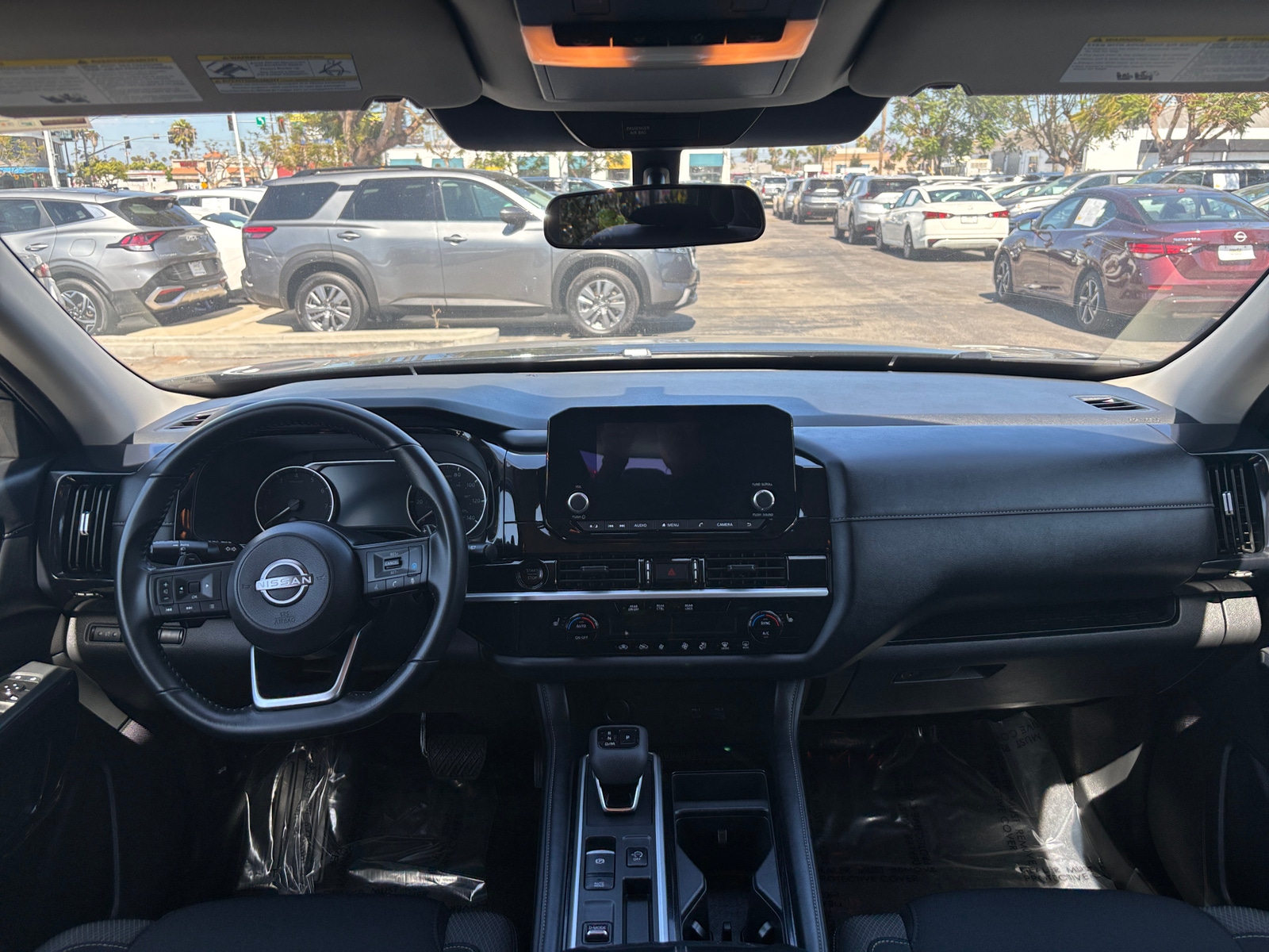 Thumbnail: 2025 Nissan Pathfinder - 3