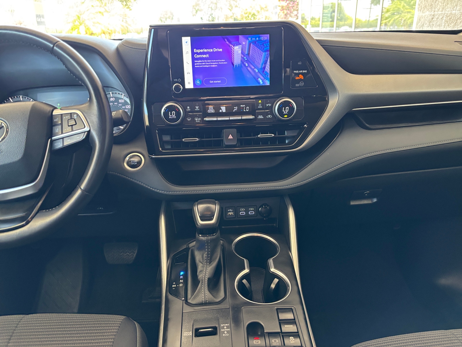 Thumbnail: 2025 Toyota Highlander - 4