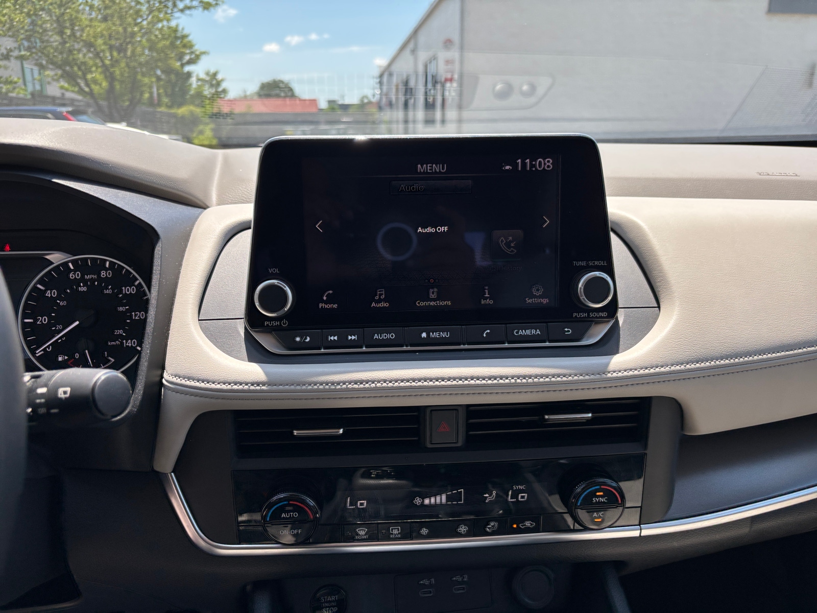 Thumbnail: 2025 Nissan Rogue - 4