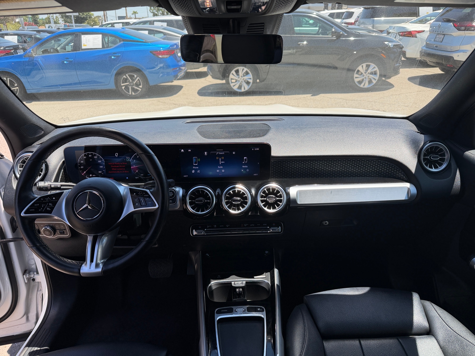 Thumbnail: 2025 Mercedes-Benz GLB - 2