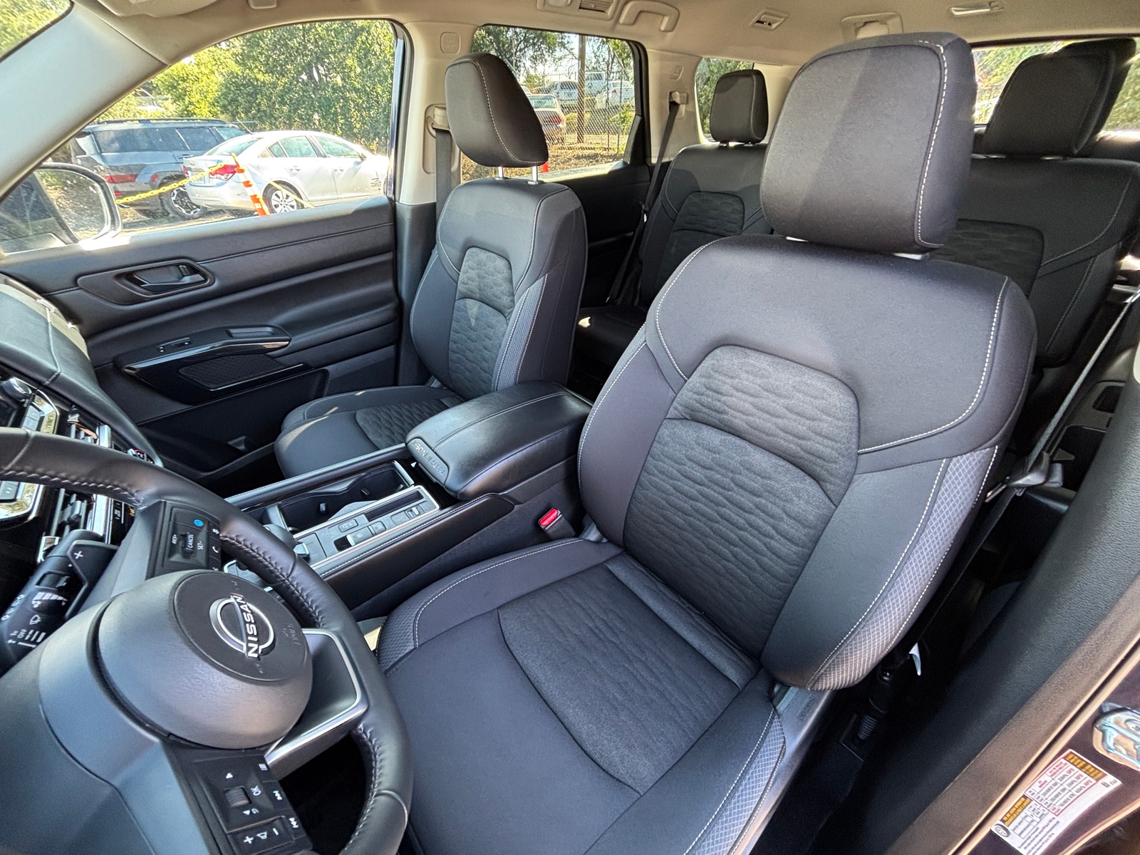 Thumbnail: 2025 Nissan Pathfinder - 2
