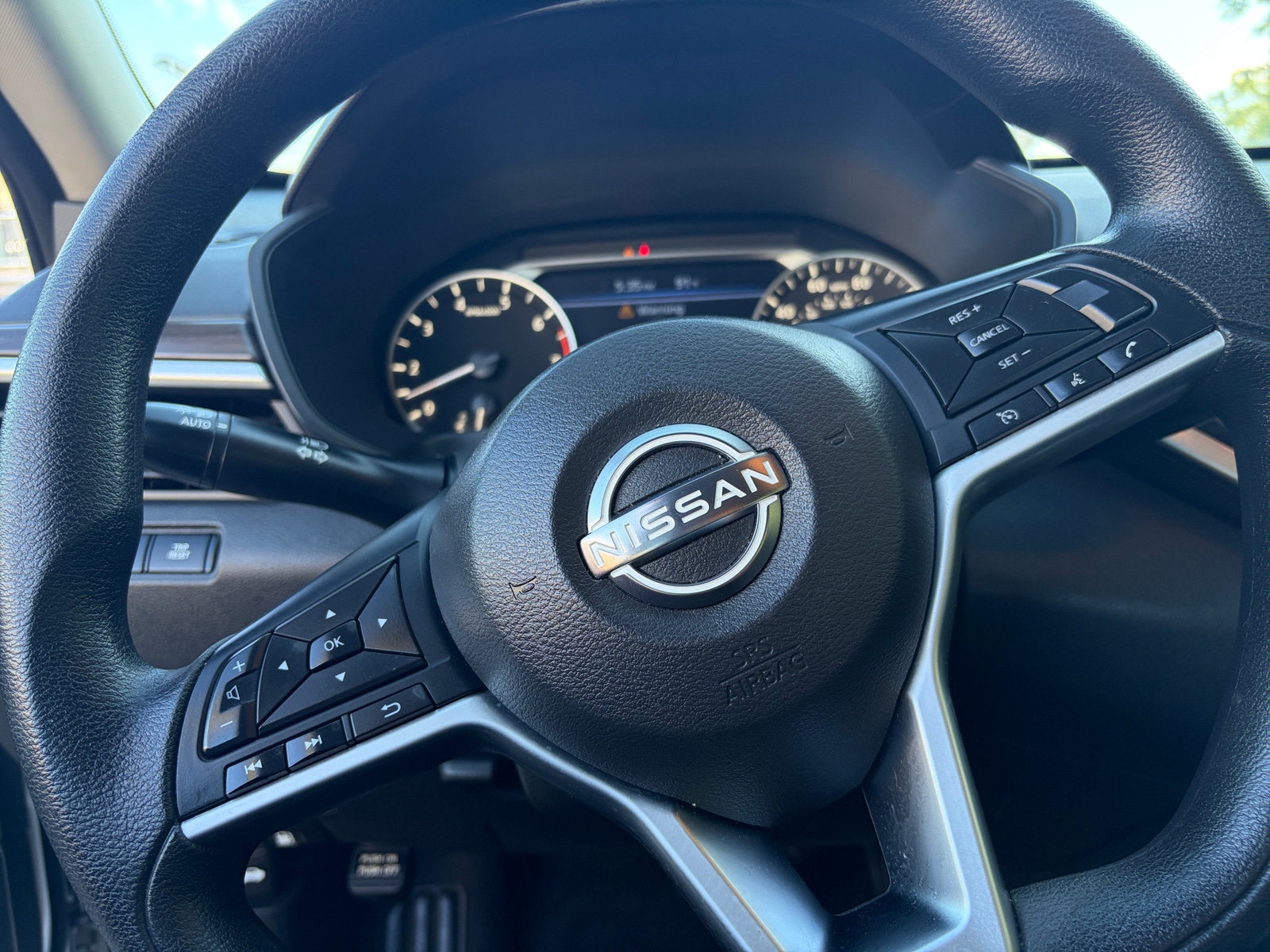 Thumbnail: 2024 Nissan Altima - 5