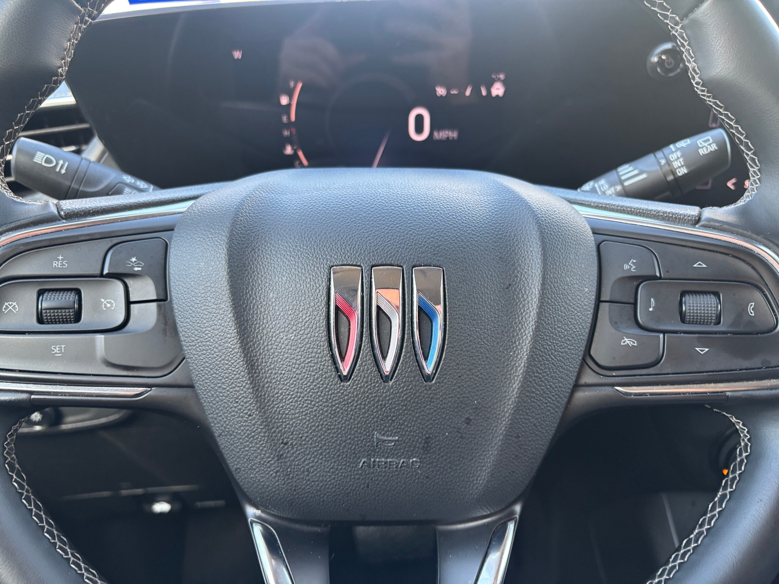 Thumbnail: 2025 Buick Encore GX - 5