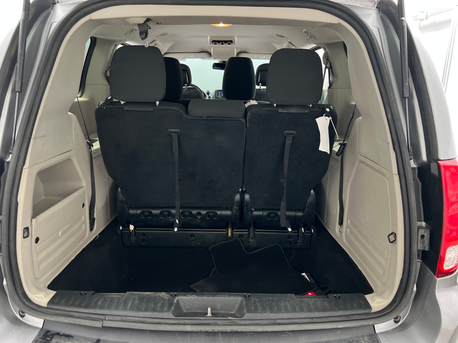 Thumbnail: 2019 Dodge Grand Caravan - 7