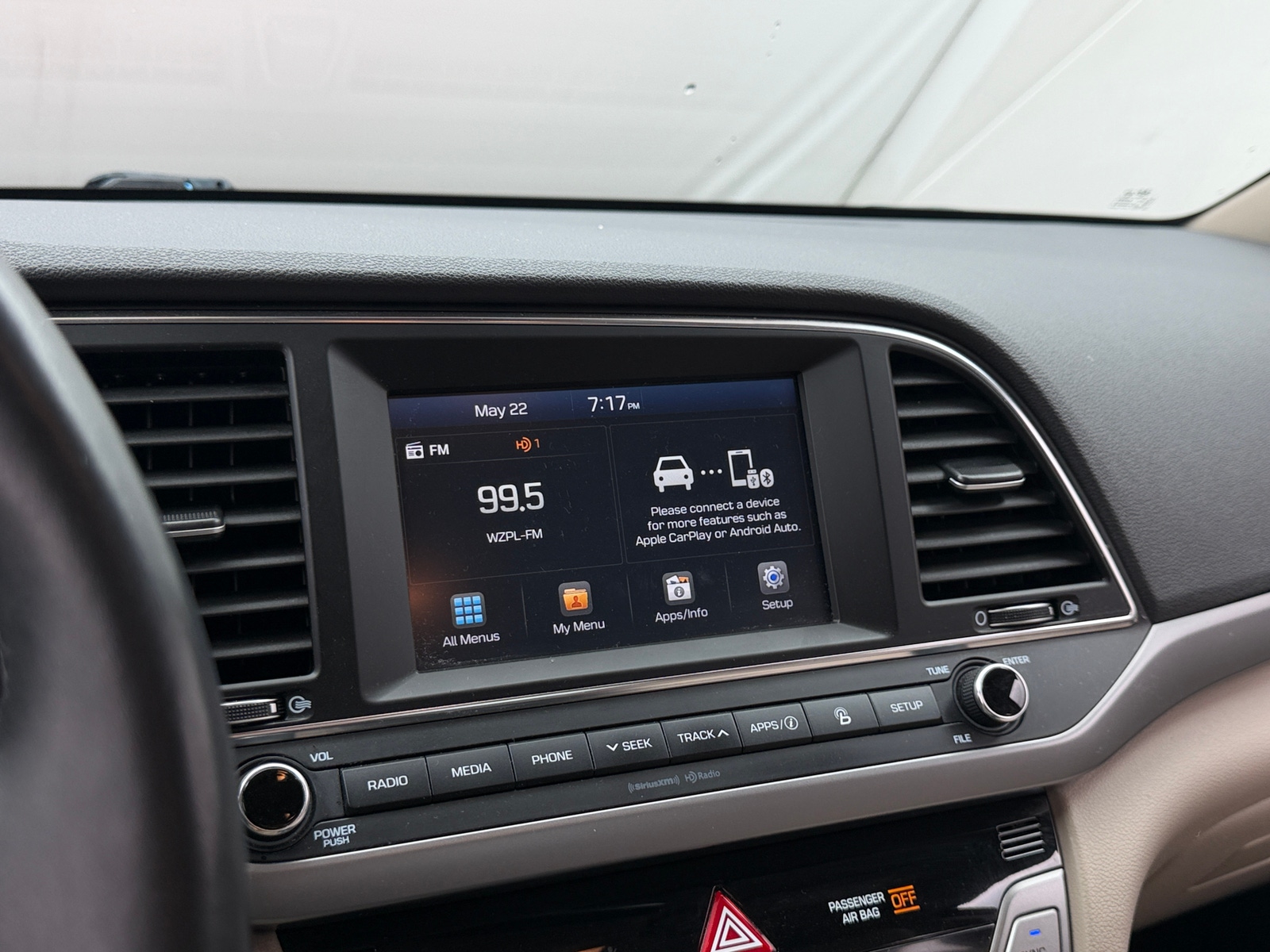 Thumbnail: 2017 Hyundai Elantra - 3