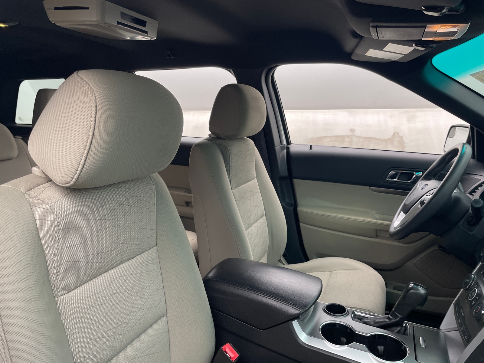 Thumbnail: 2015 Ford Explorer - 2