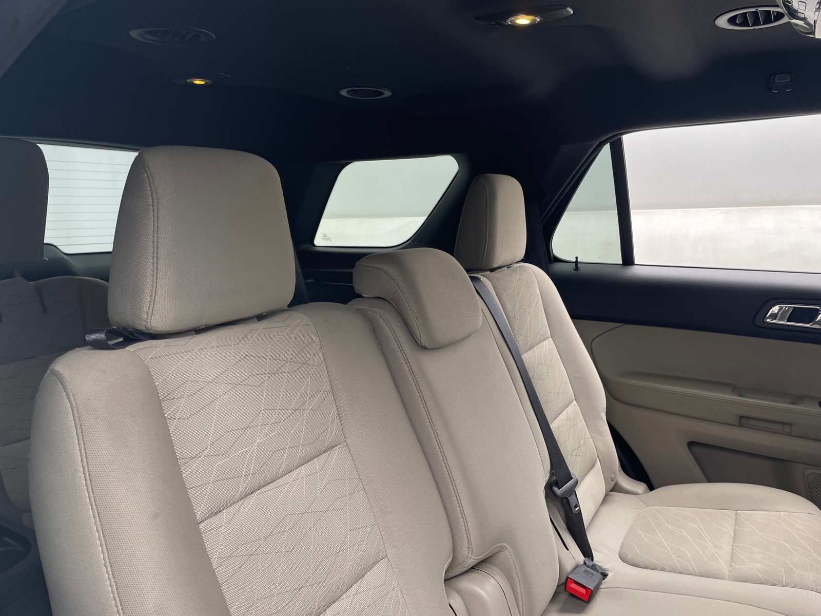 Thumbnail: 2015 Ford Explorer - 6