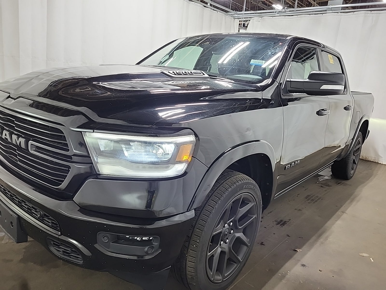 2022 Ram 1500 Laramie 4x4 Crew Cab 5'7" Box