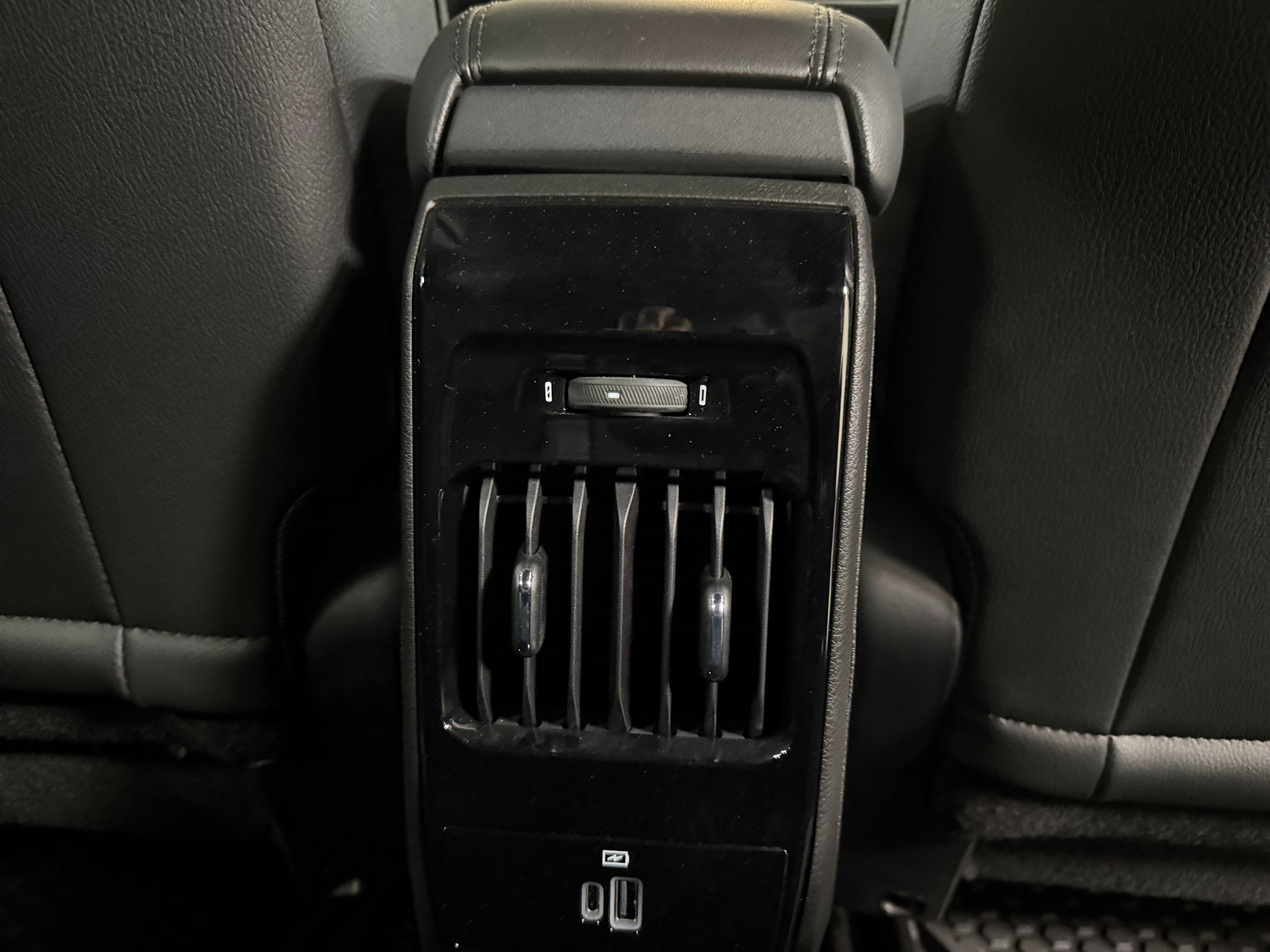 2026 Jeep Compass Trailhawk 4X4's photo