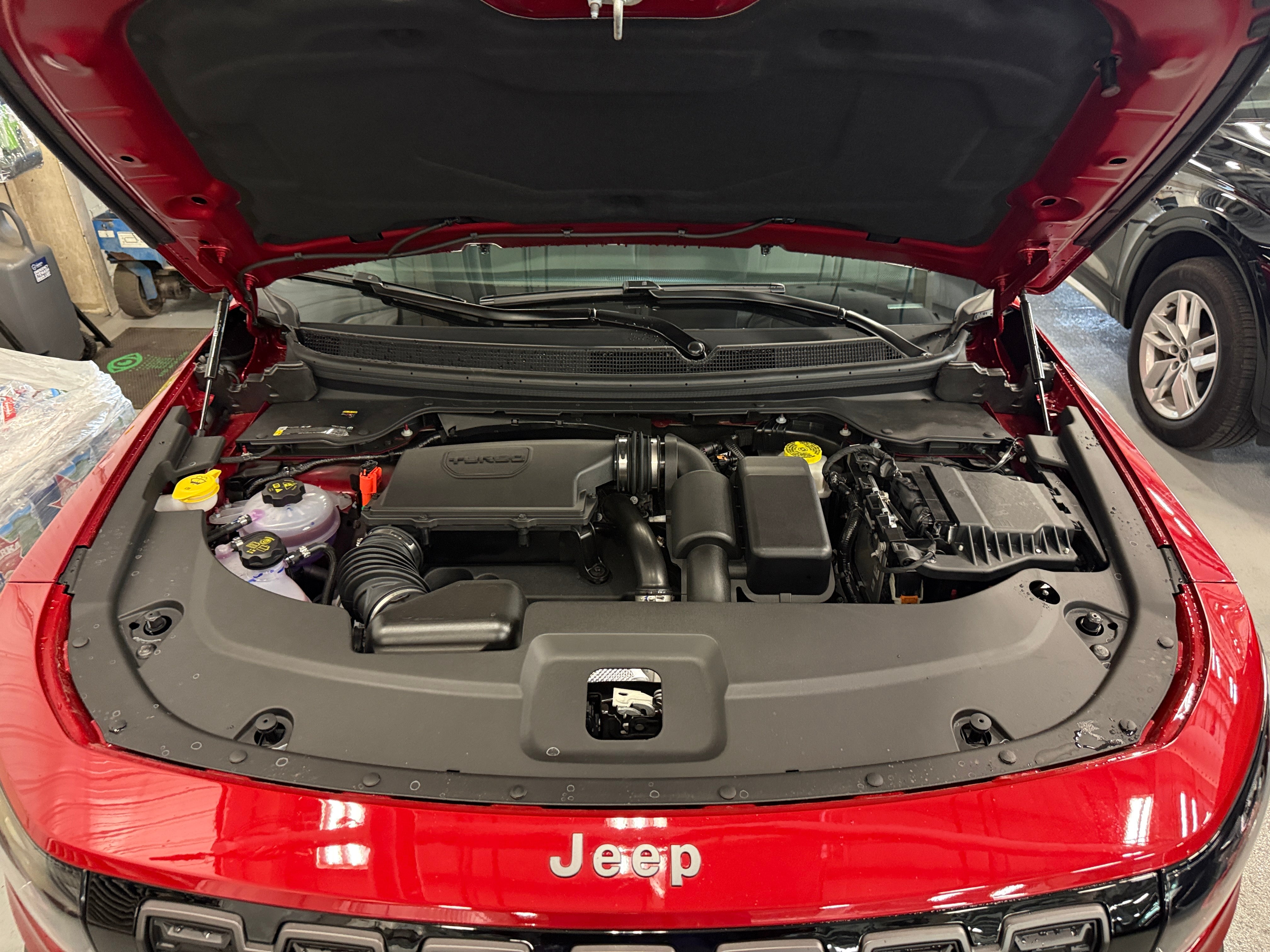 2026 Jeep Cherokee Limited HEV 4X4's photo