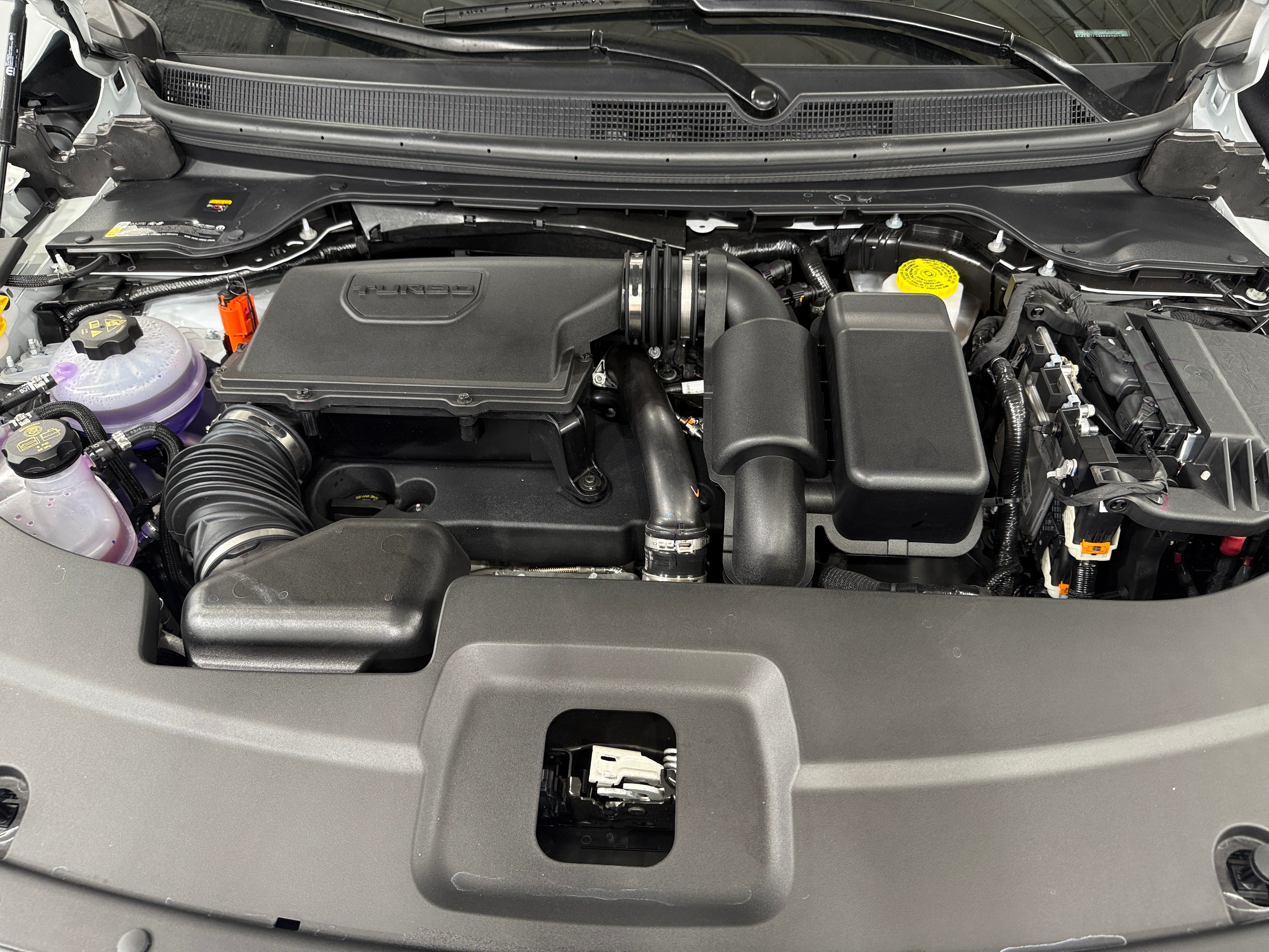 2026 Jeep Cherokee Limited HEV 4X4's photo