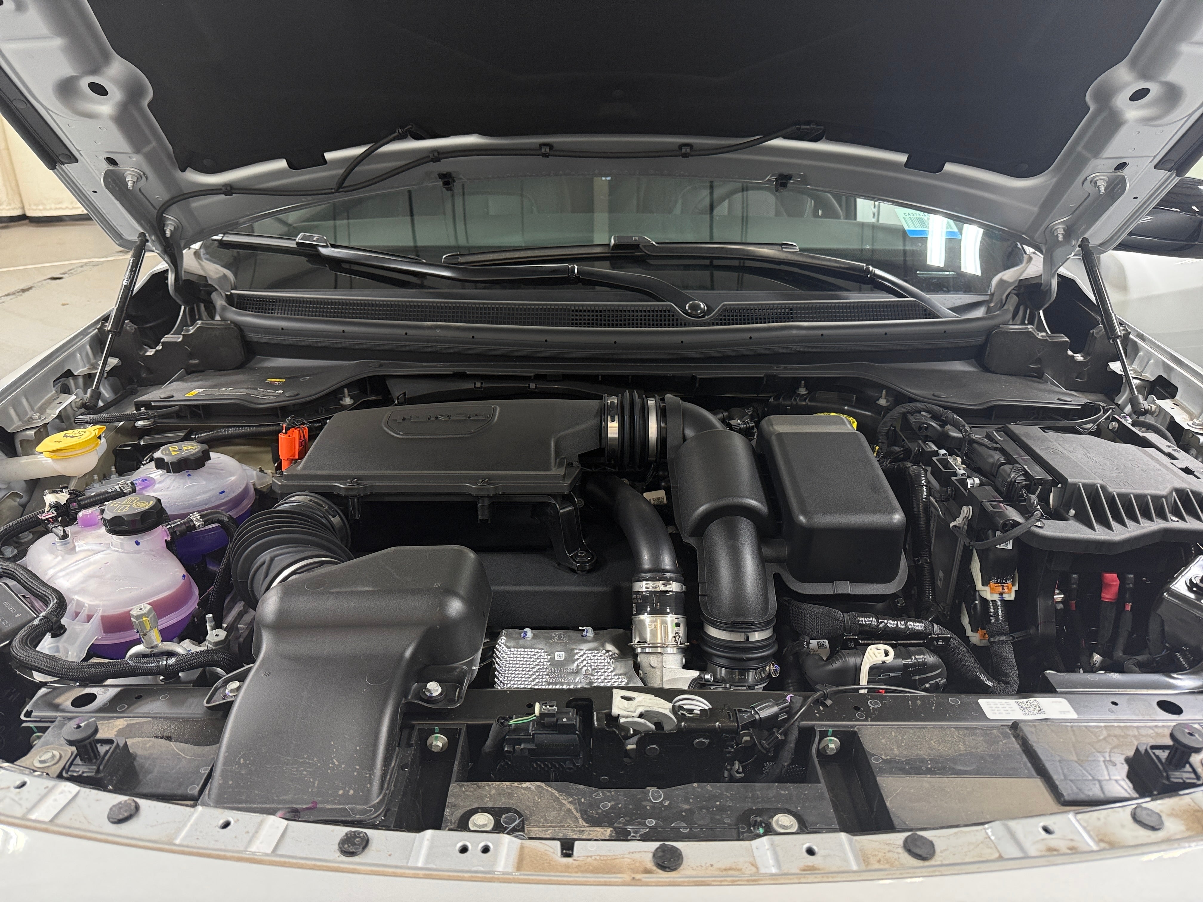 2026 Jeep Cherokee Laredo HEV 4X4's photo