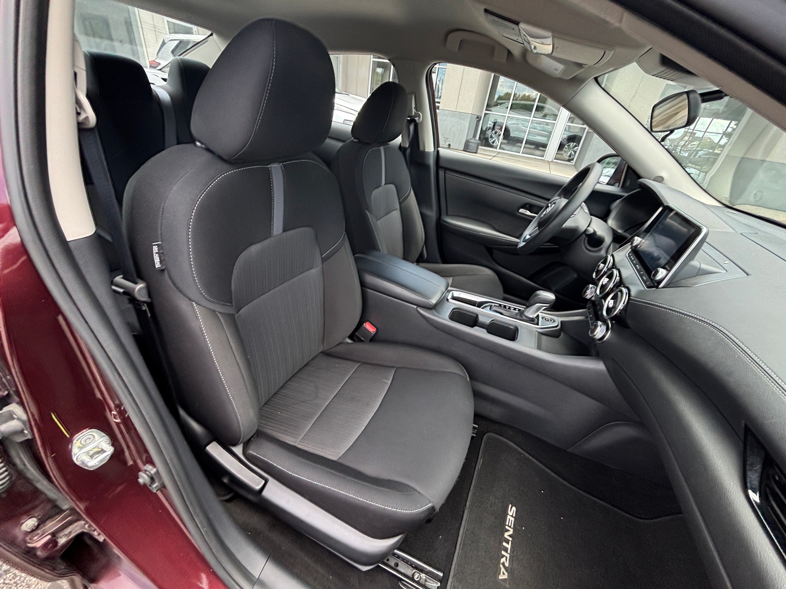 Thumbnail: 2025 Nissan Sentra - 2