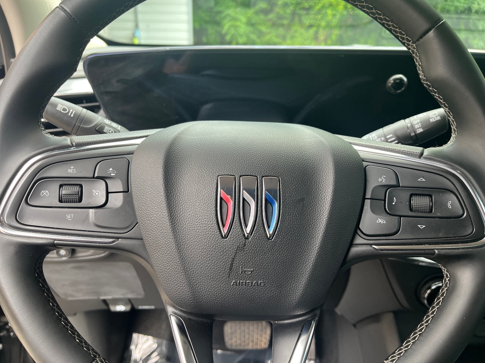 Thumbnail: 2025 Buick Encore GX - 4