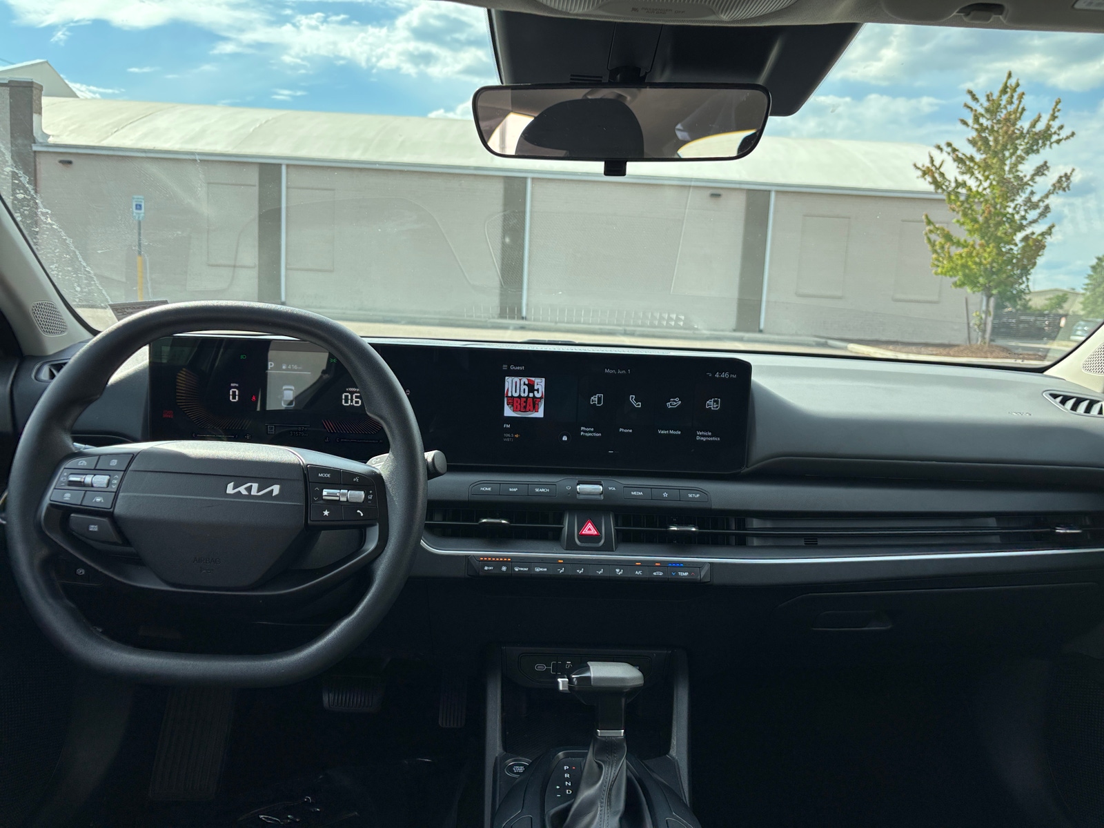 Thumbnail: 2025 Kia K4 - 3