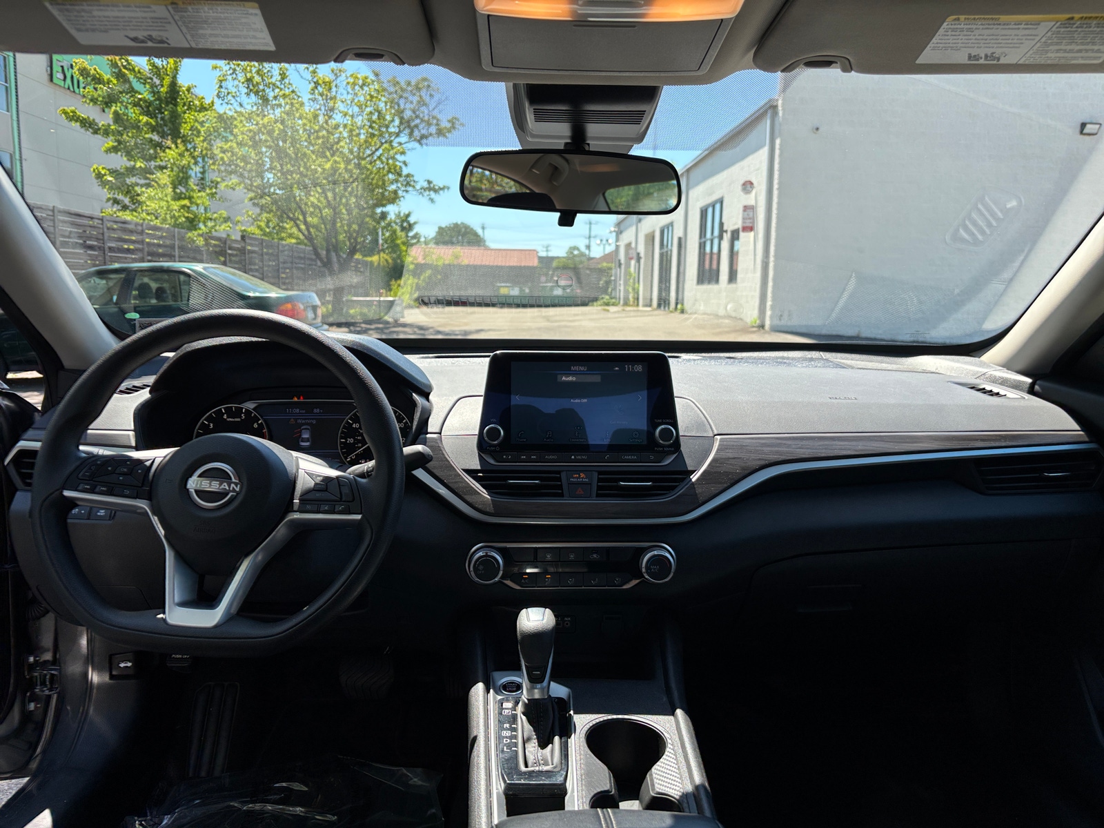 Thumbnail: 2025 Nissan Sentra - 2