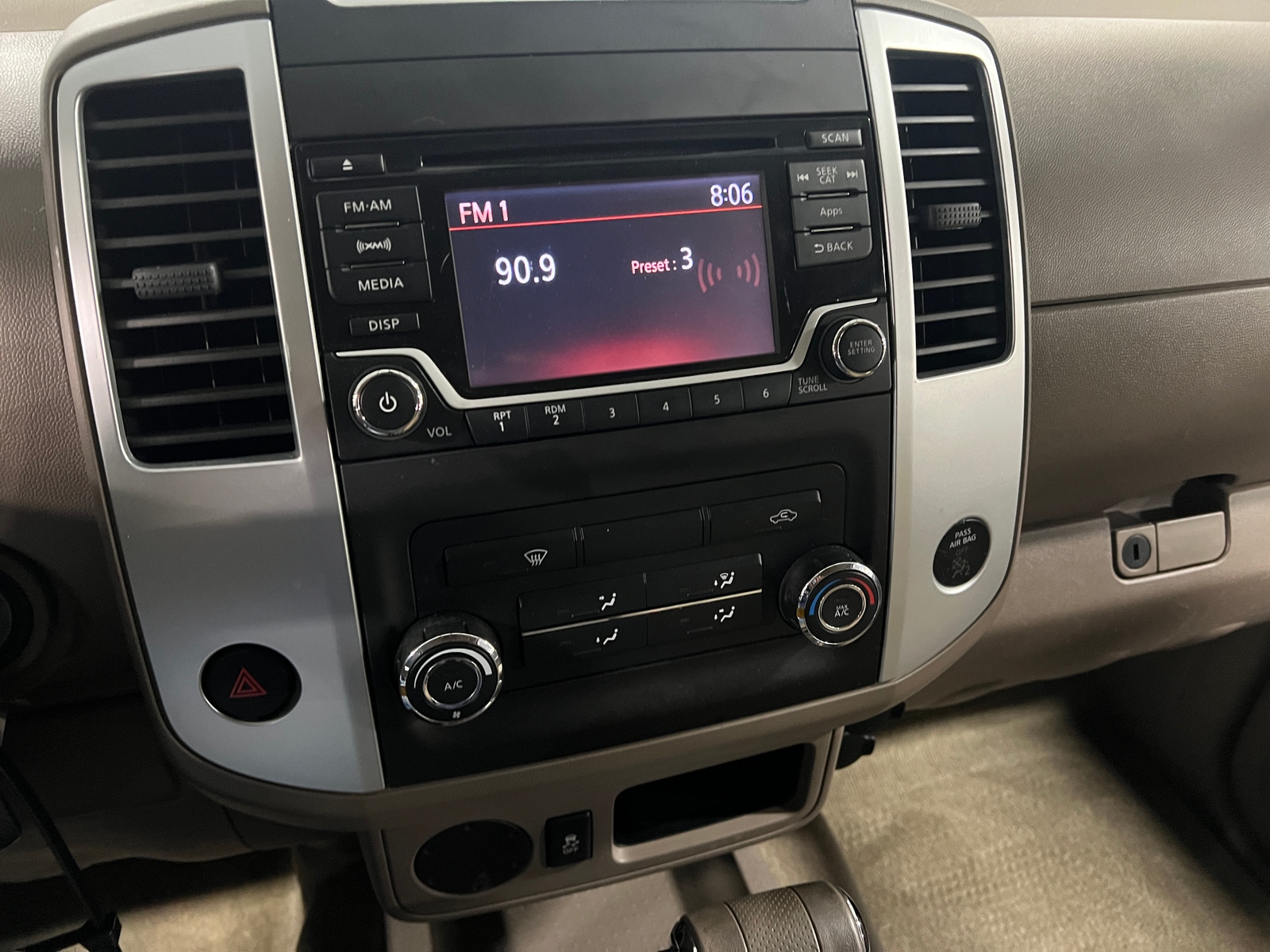 Thumbnail: 2016 Nissan Frontier - 4