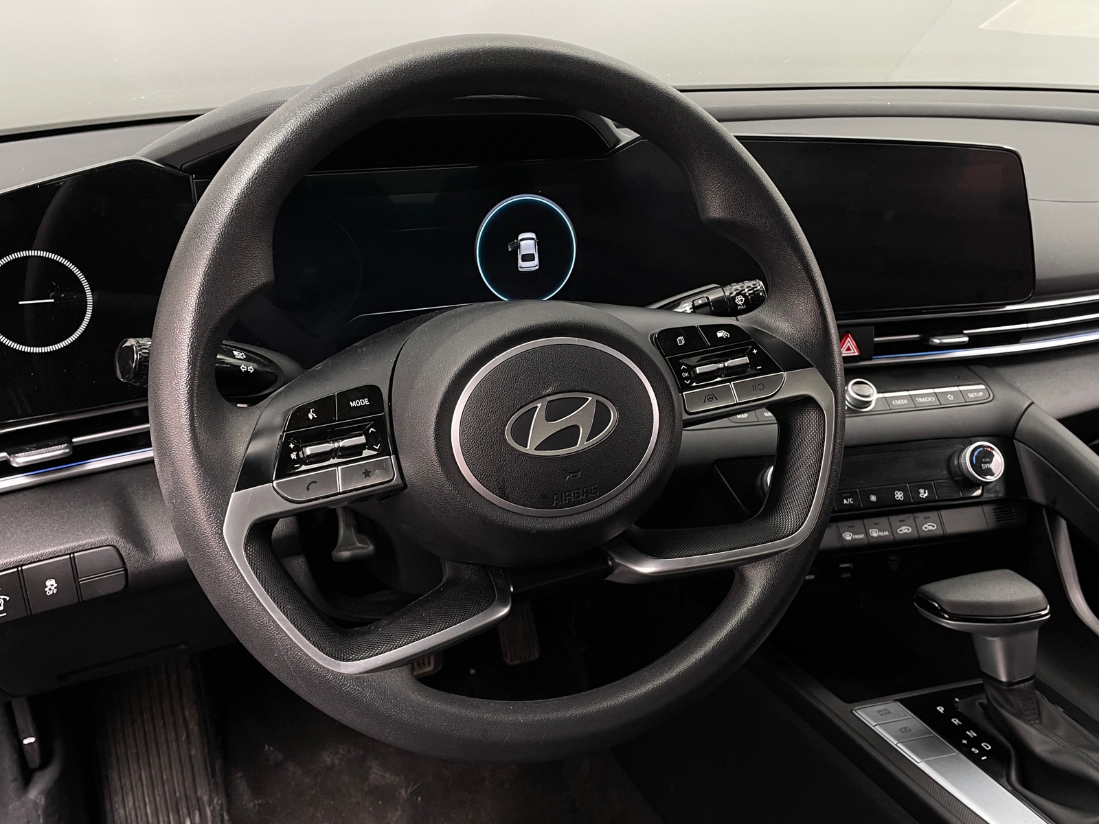 Thumbnail: 2024 Hyundai Elantra - 5