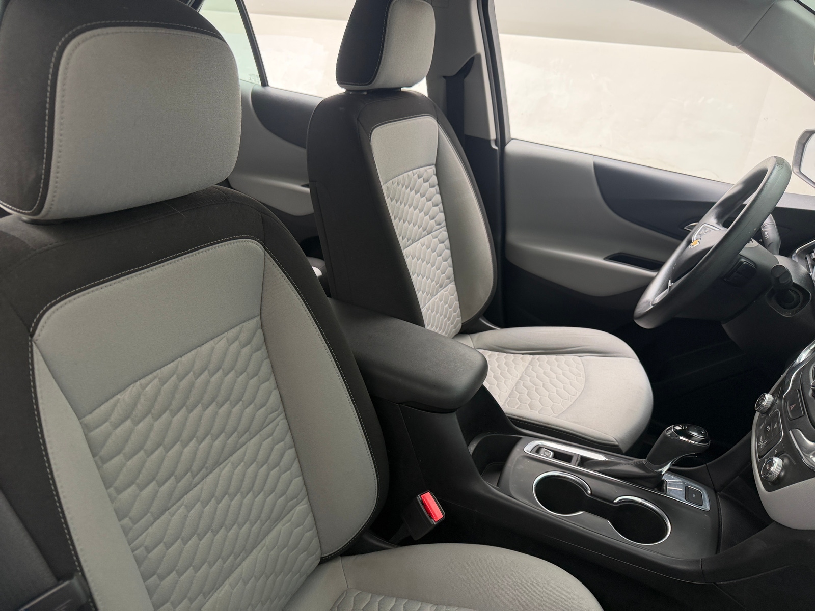 Thumbnail: 2018 Chevrolet Equinox - 2