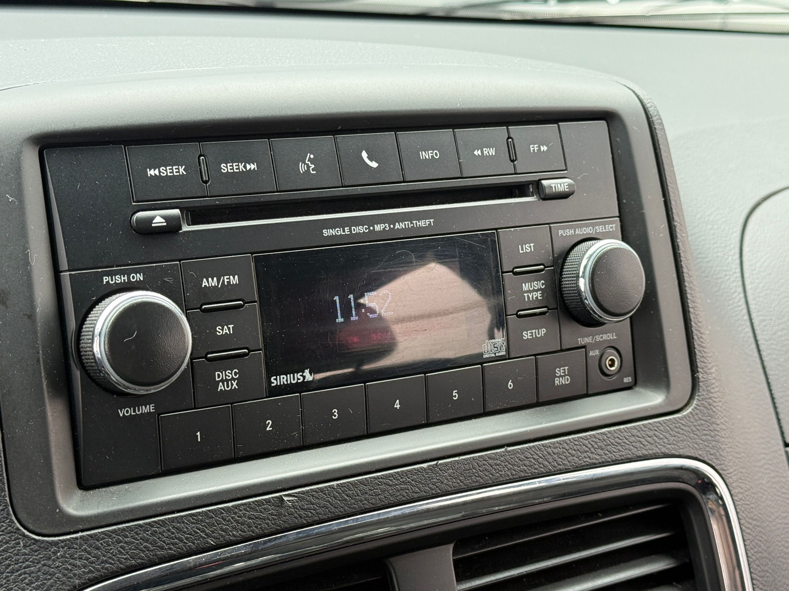 Thumbnail: 2016 Dodge Grand Caravan - 4