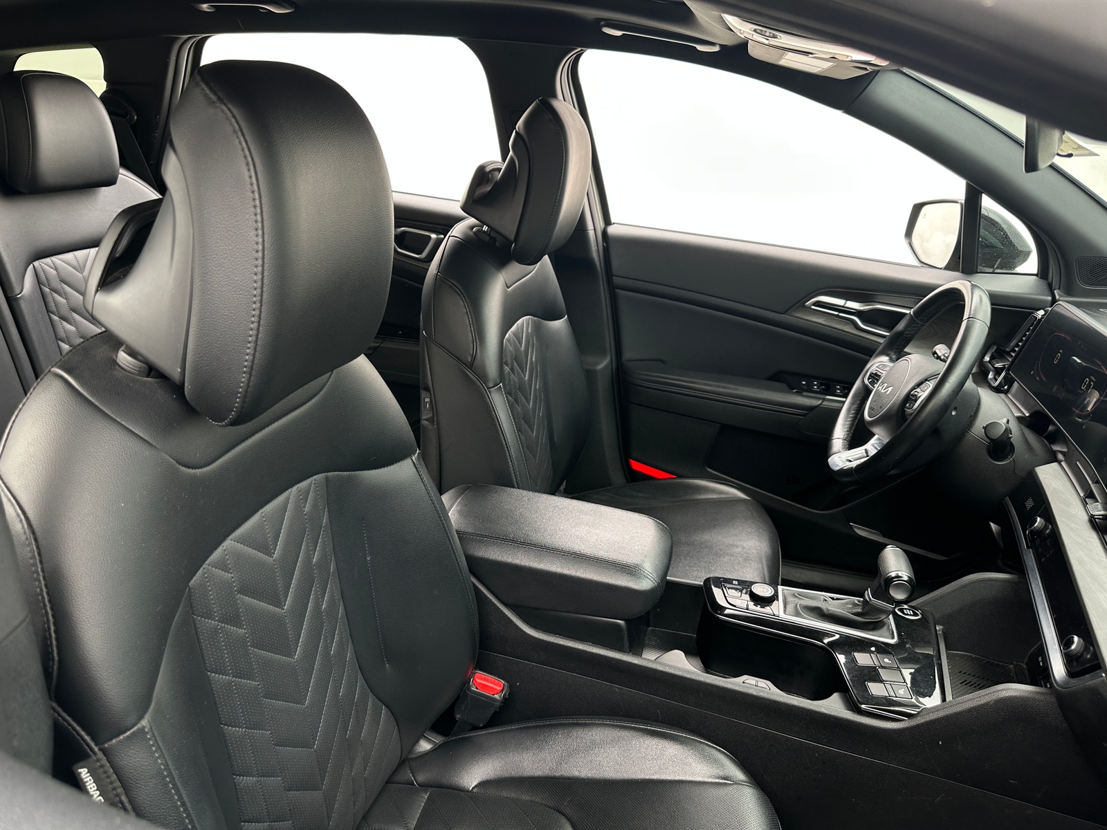 Thumbnail: 2023 Kia Sportage - 2