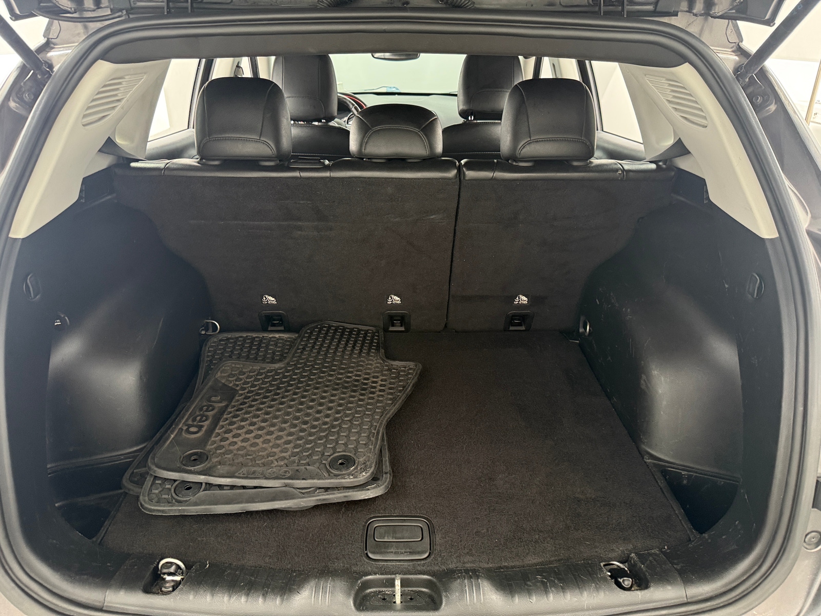Thumbnail: 2020 Jeep Compass - 6