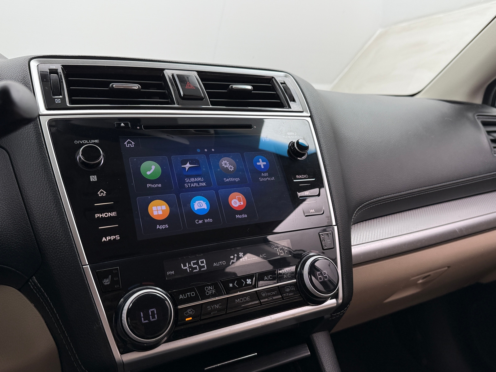 Thumbnail: 2019 Subaru Outback - 4