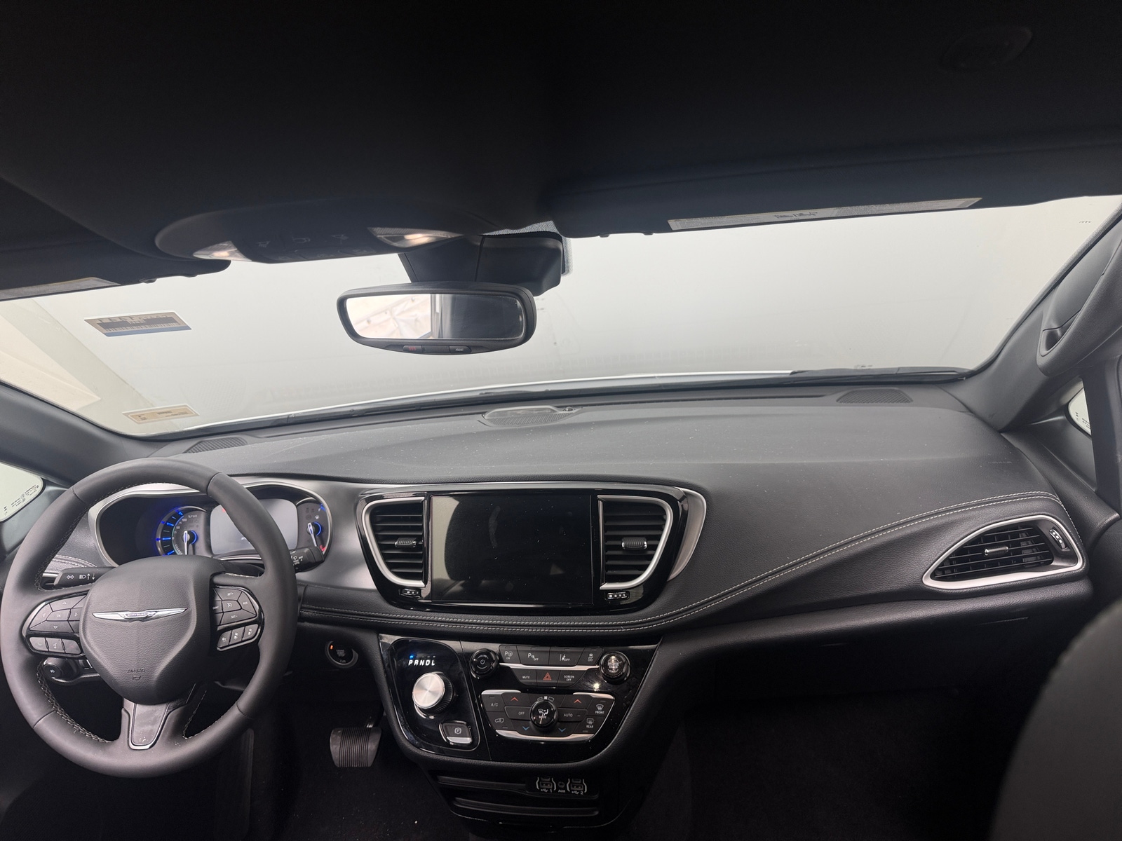 Thumbnail: 2024 Chrysler Pacifica - 2