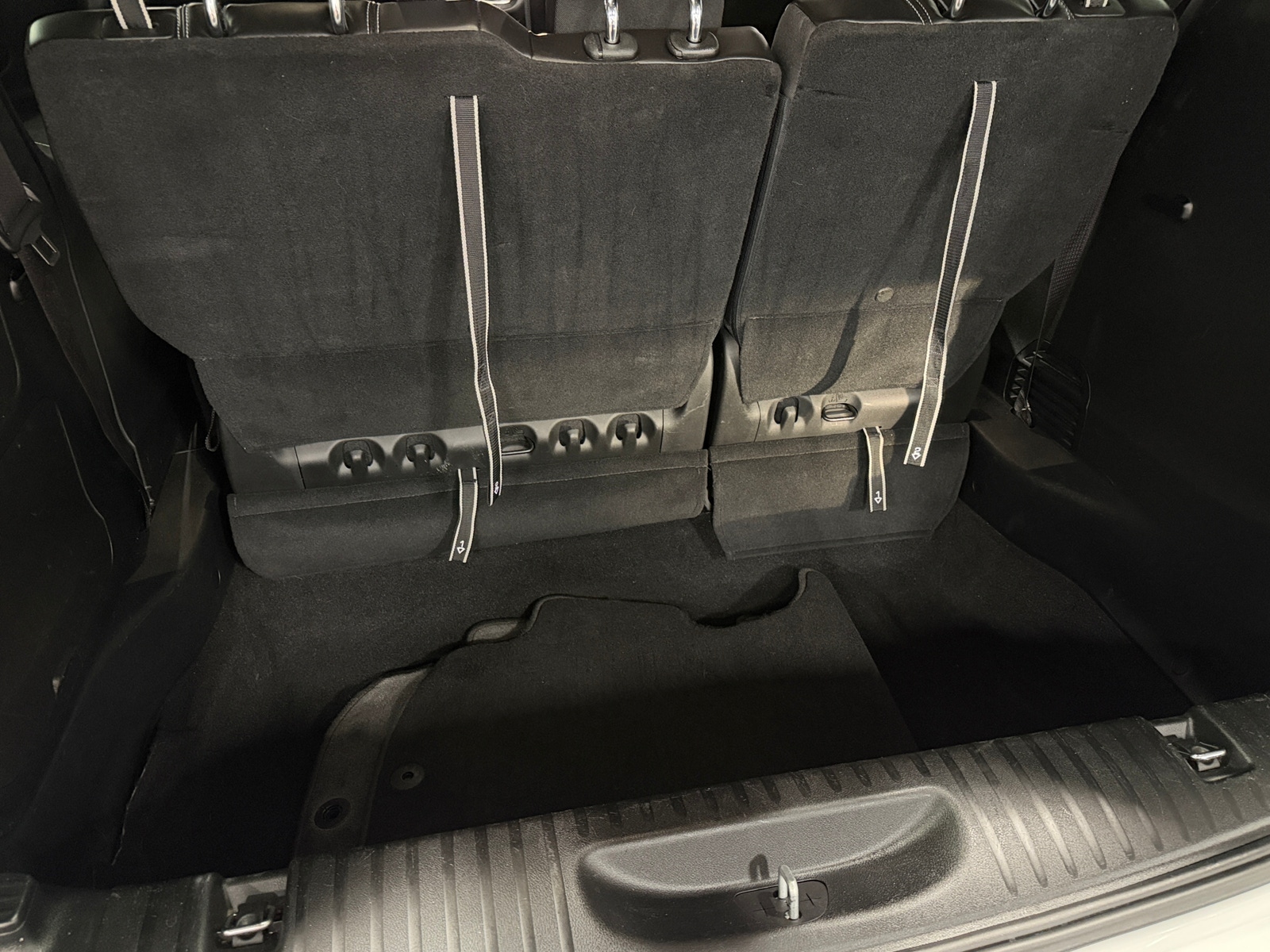 Thumbnail: 2024 Chrysler Pacifica - 6