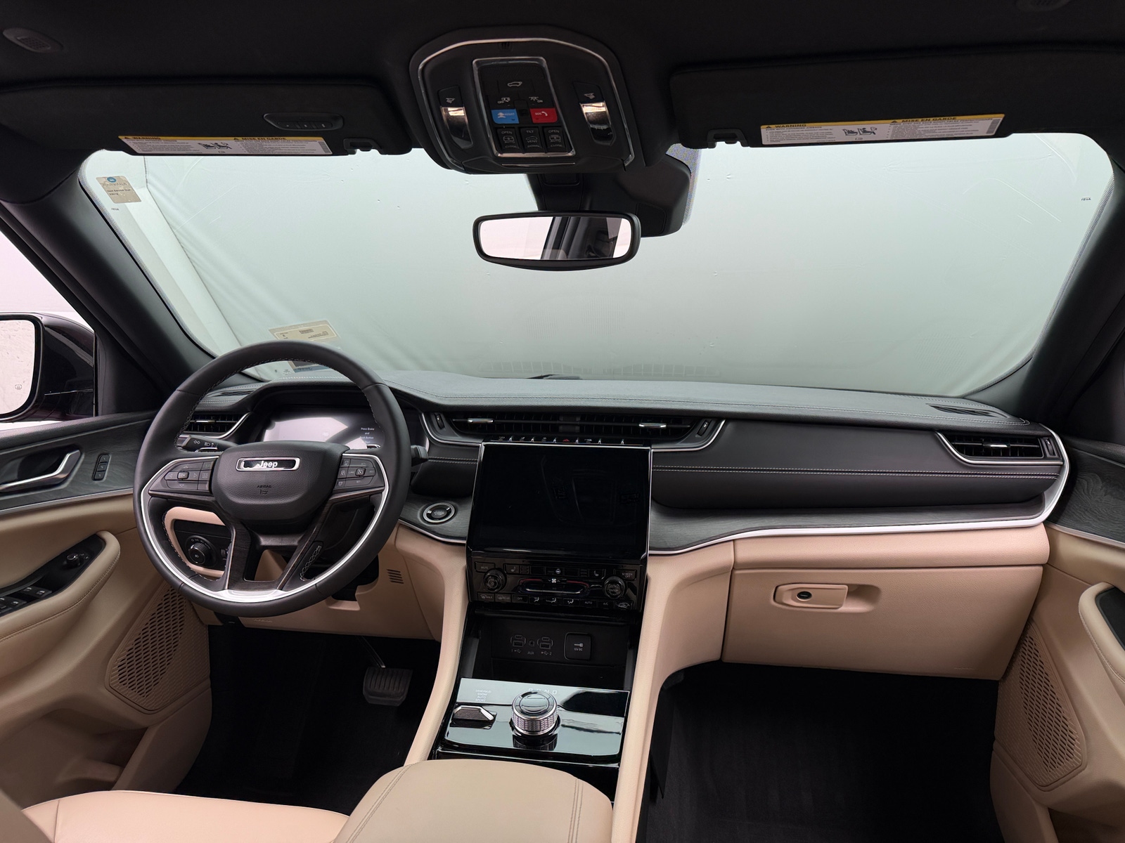 Thumbnail: 2023 Jeep Grand Cherokee L - 2
