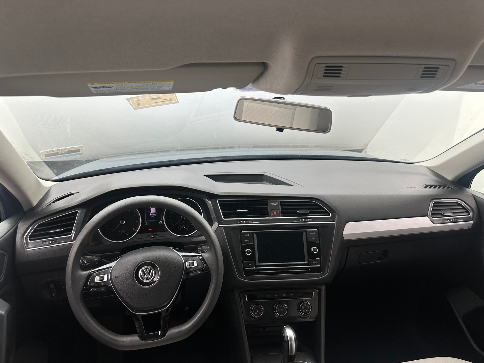 Thumbnail: 2019 Volkswagen Tiguan - 3