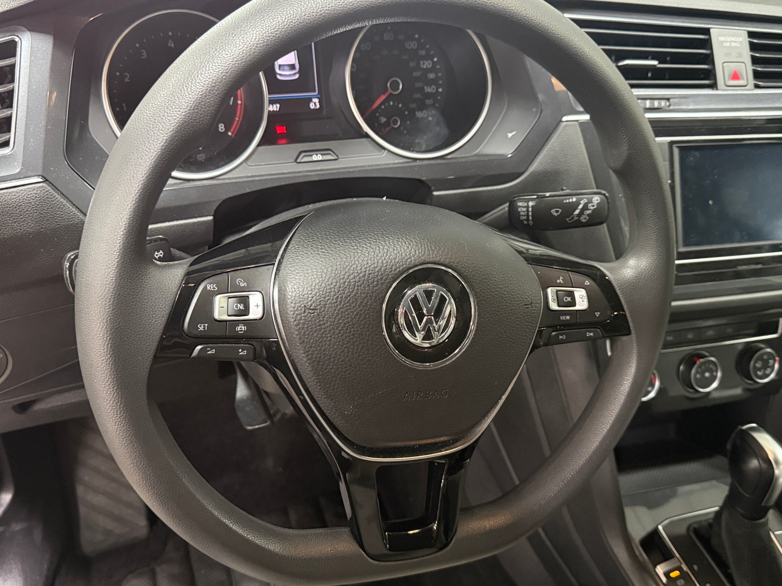 Thumbnail: 2019 Volkswagen Tiguan - 5