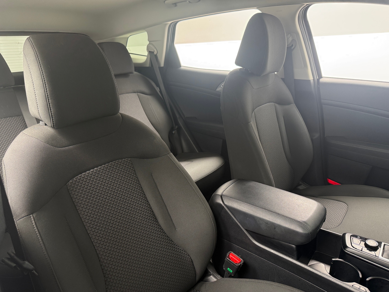 Thumbnail: 2025 Kia Sportage - 2