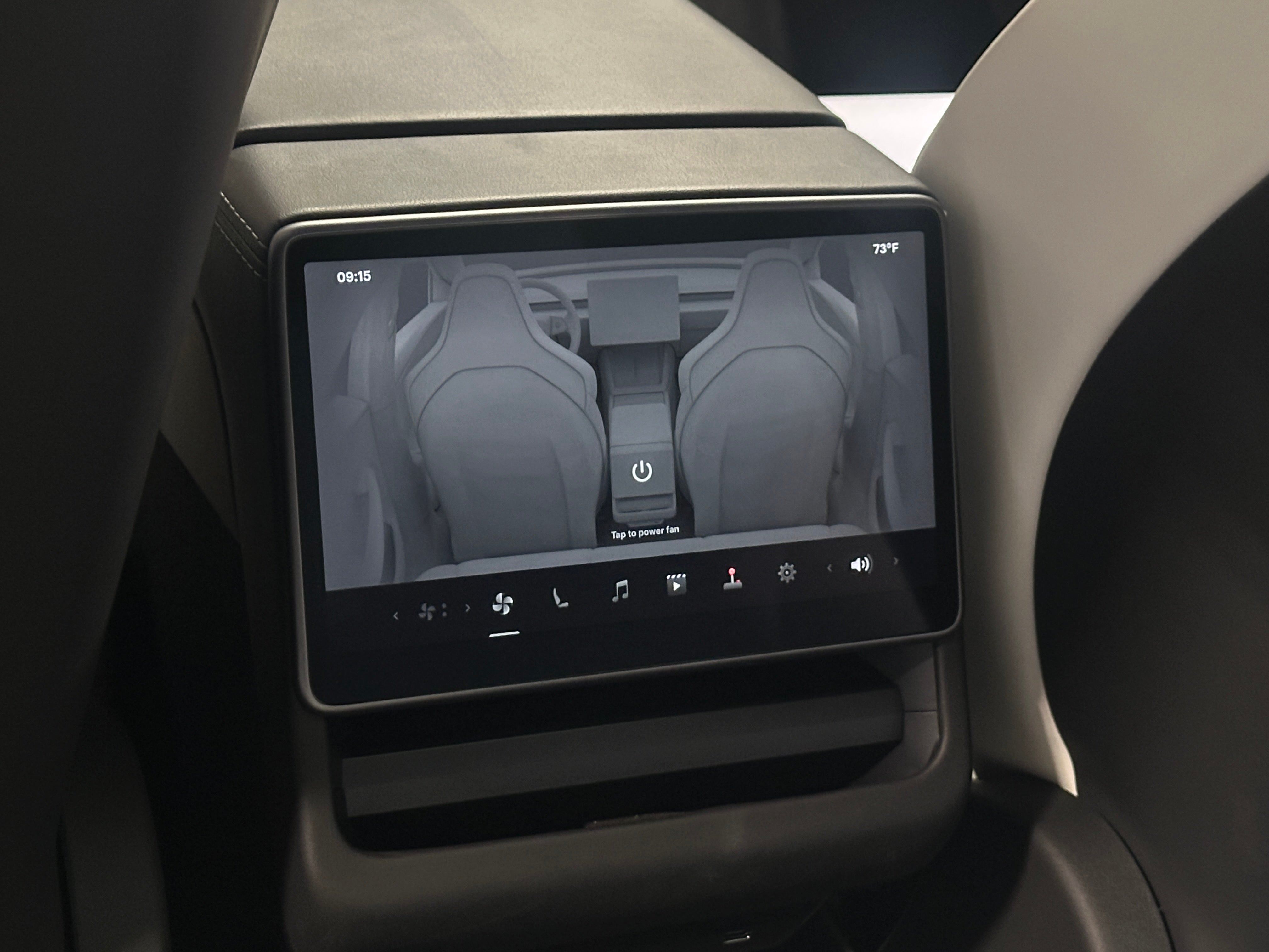 2025 Tesla Model 3 Performance - Photo 2