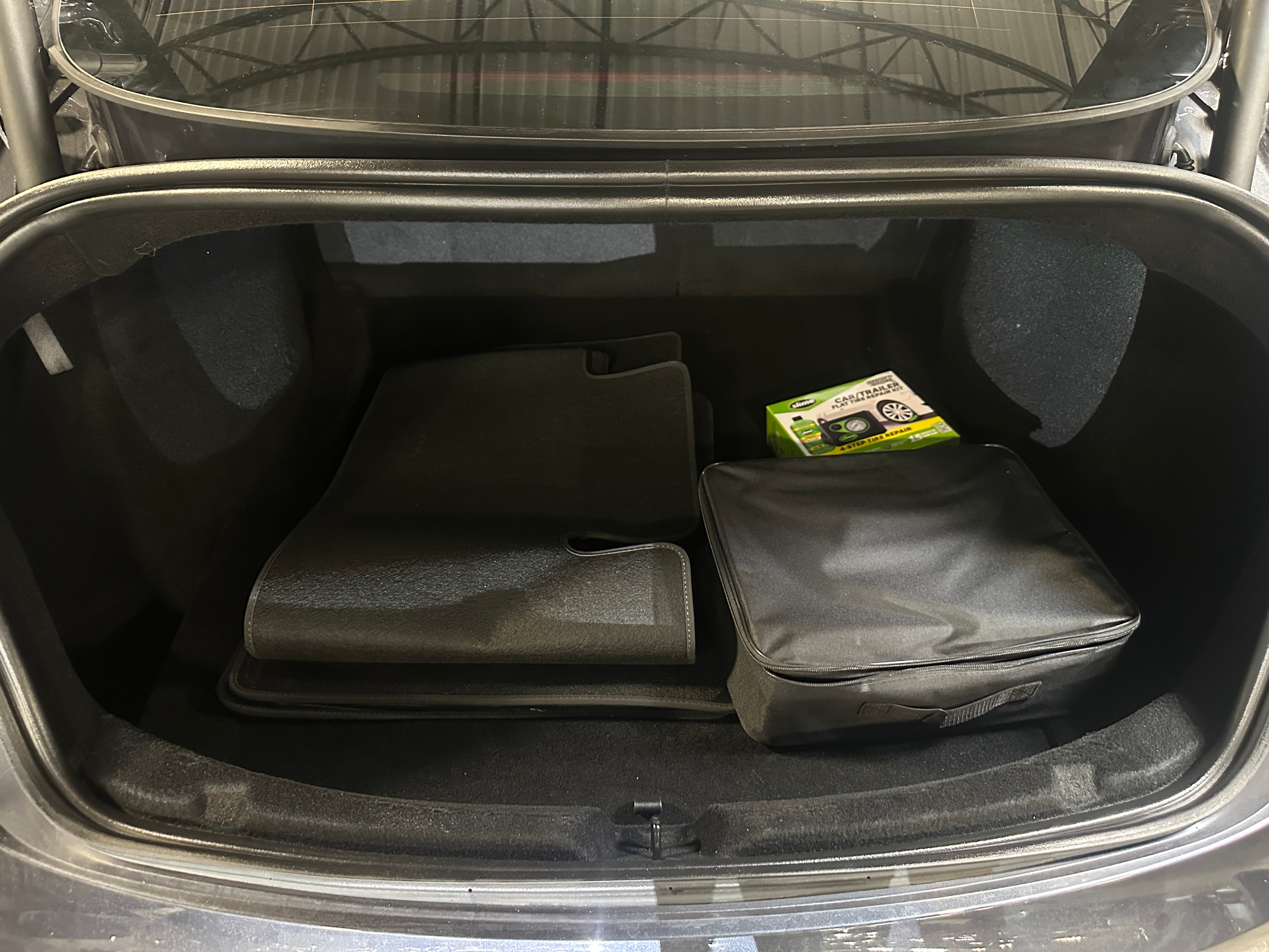 2025 Tesla Model 3 Performance - Photo 4