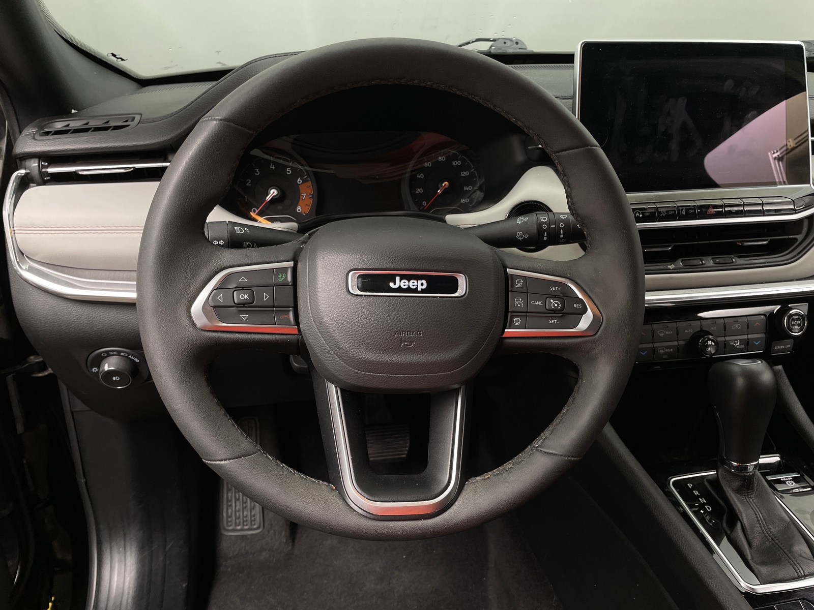 Thumbnail: 2023 Jeep Compass - 4