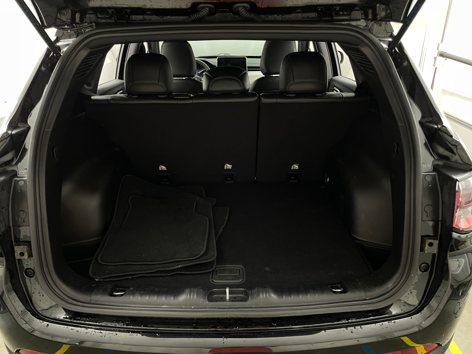 Thumbnail: 2023 Jeep Compass - 6