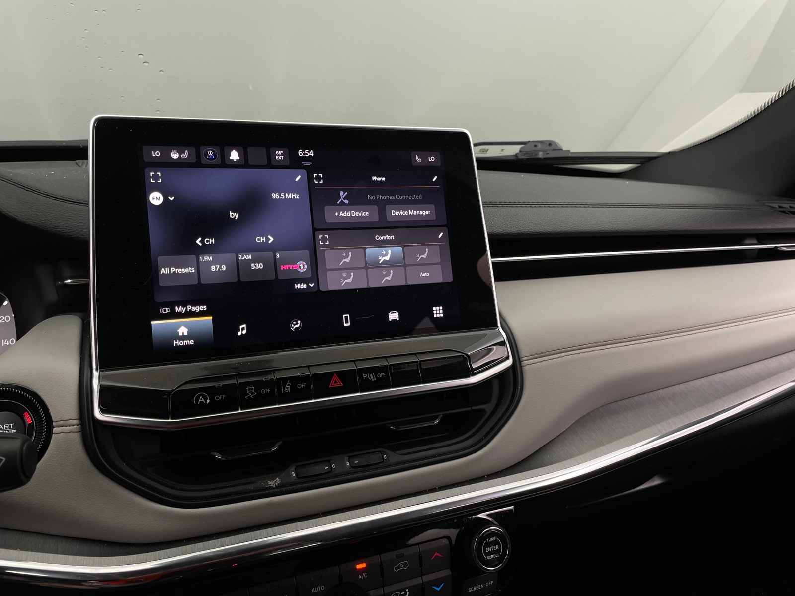 Thumbnail: 2023 Jeep Compass - 3