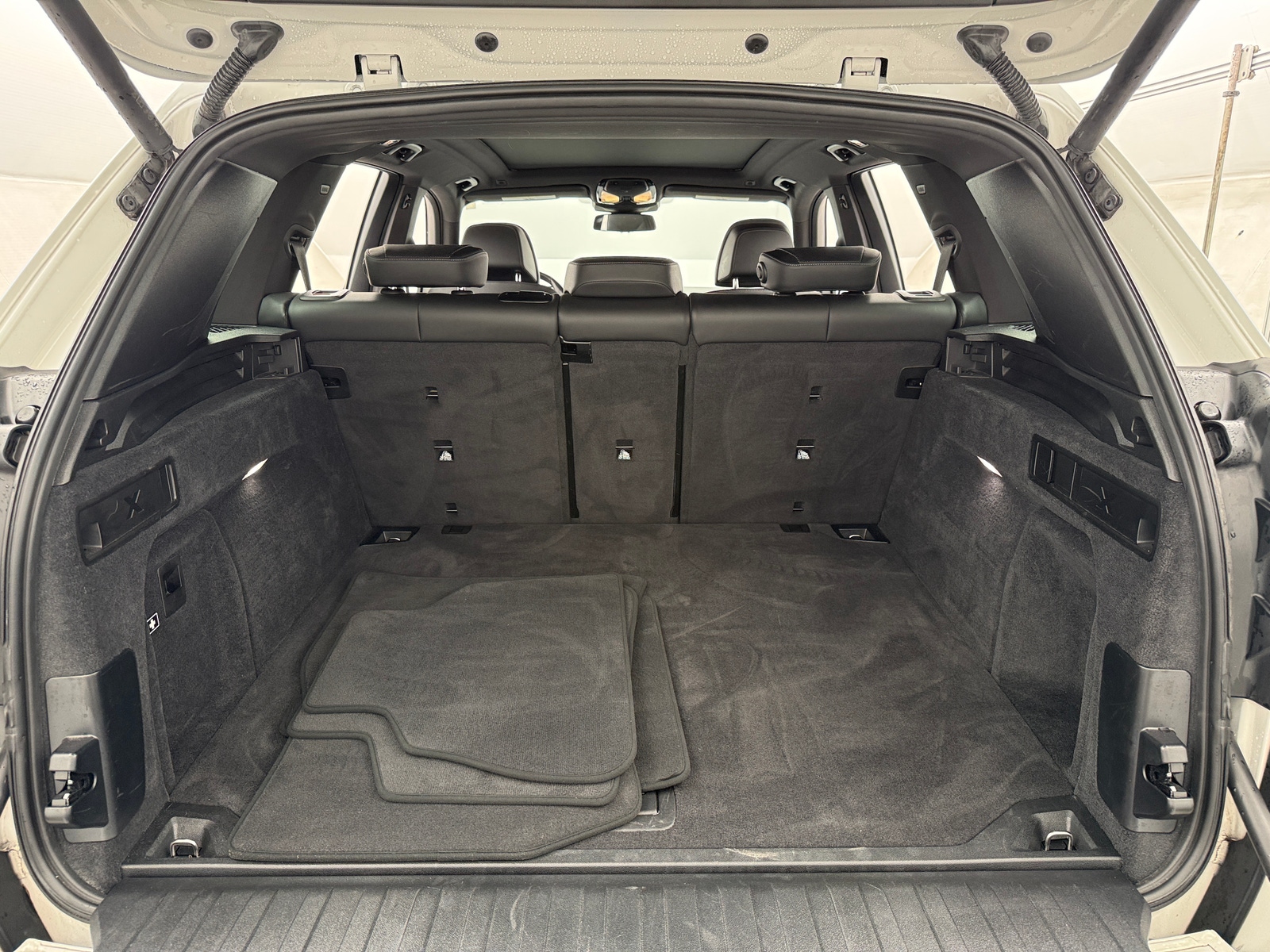 Thumbnail: 2024 BMW X5 - 6