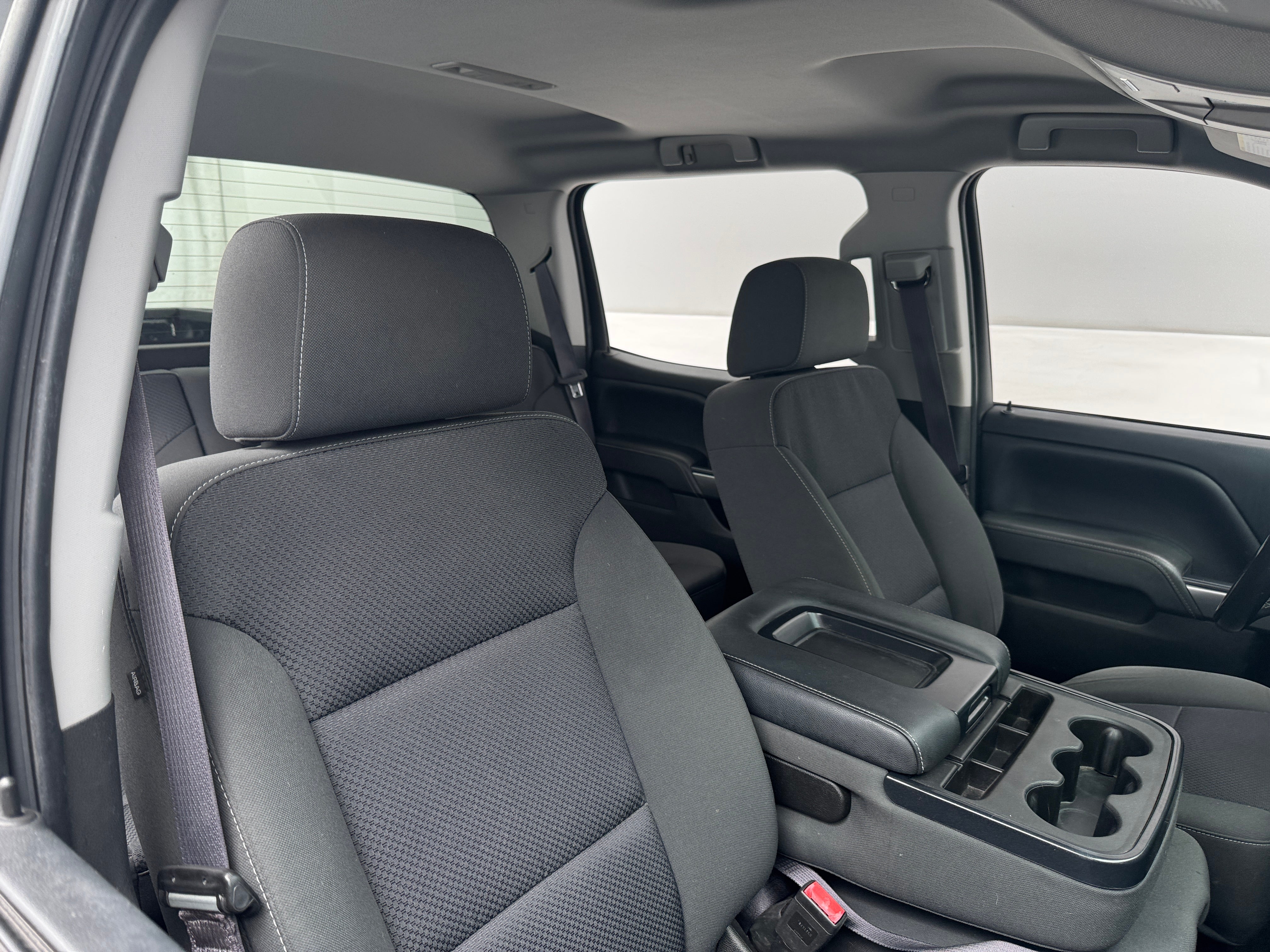 2017 Chevrolet Silverado 1500 LT - Photo 5