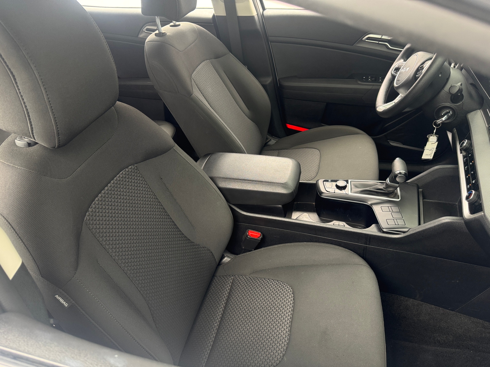Thumbnail: 2025 Kia Sportage - 2