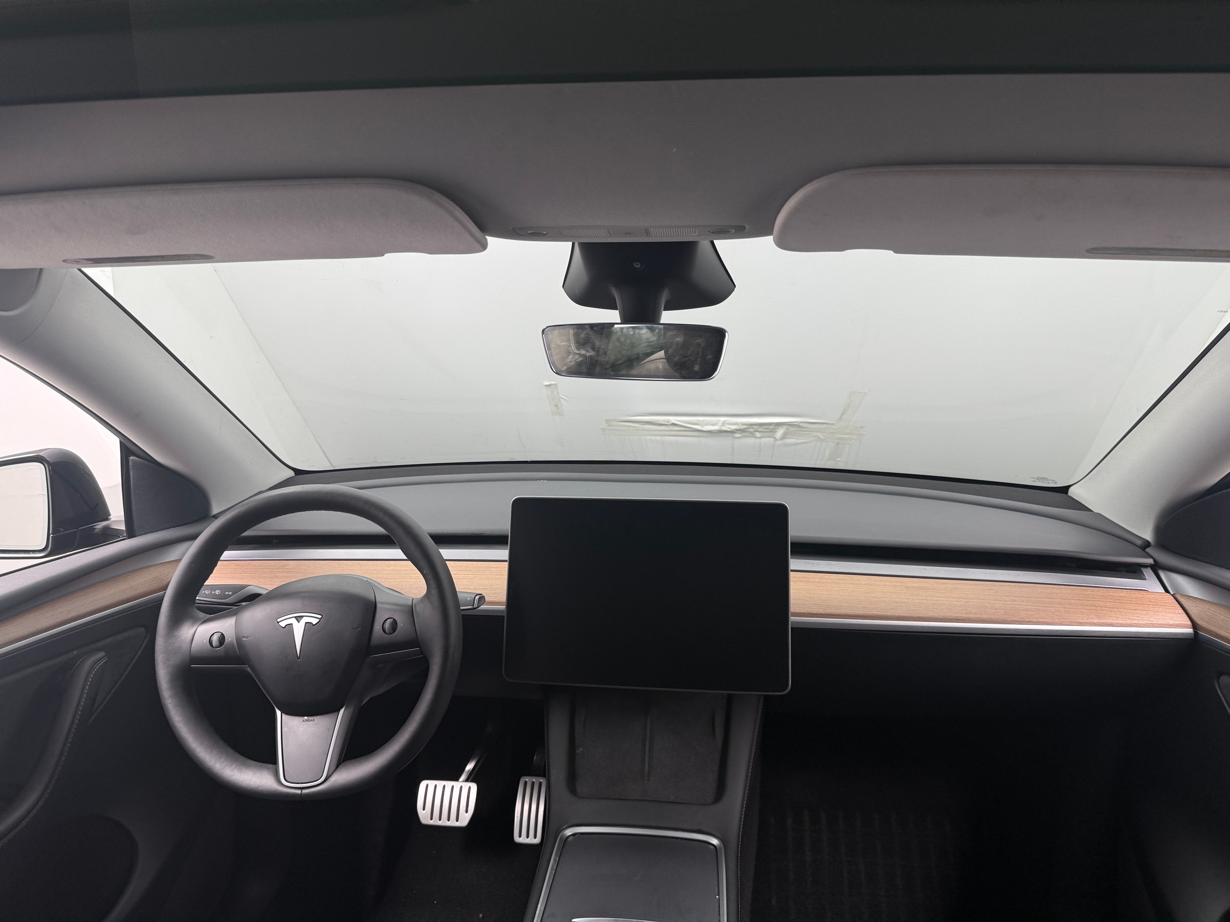 Used 2023 Tesla Model Y Performance with VIN 7SAYGDEF2PF918981 for sale in Oak Creek, WI