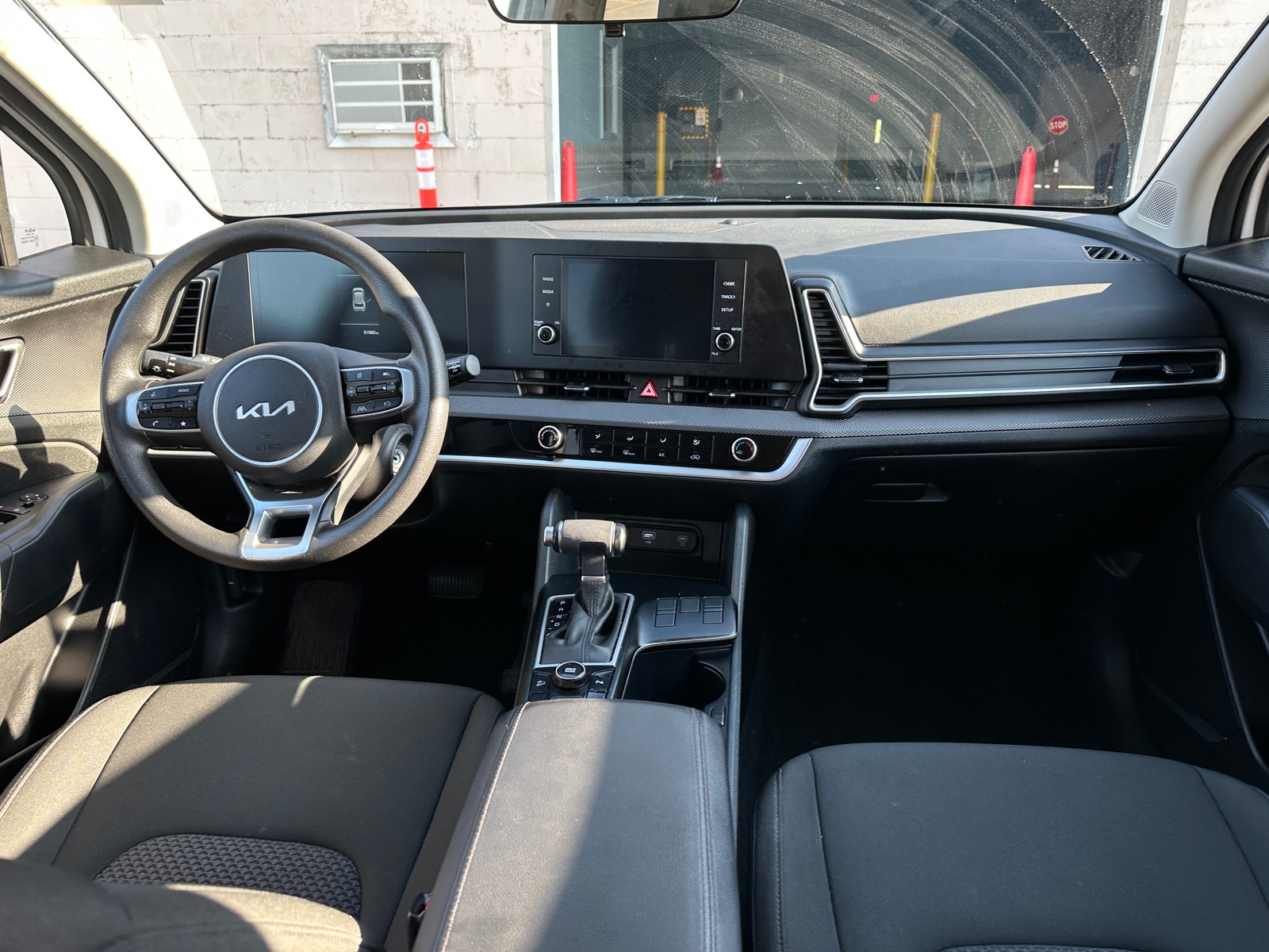 Thumbnail: 2025 Kia Sportage - 3