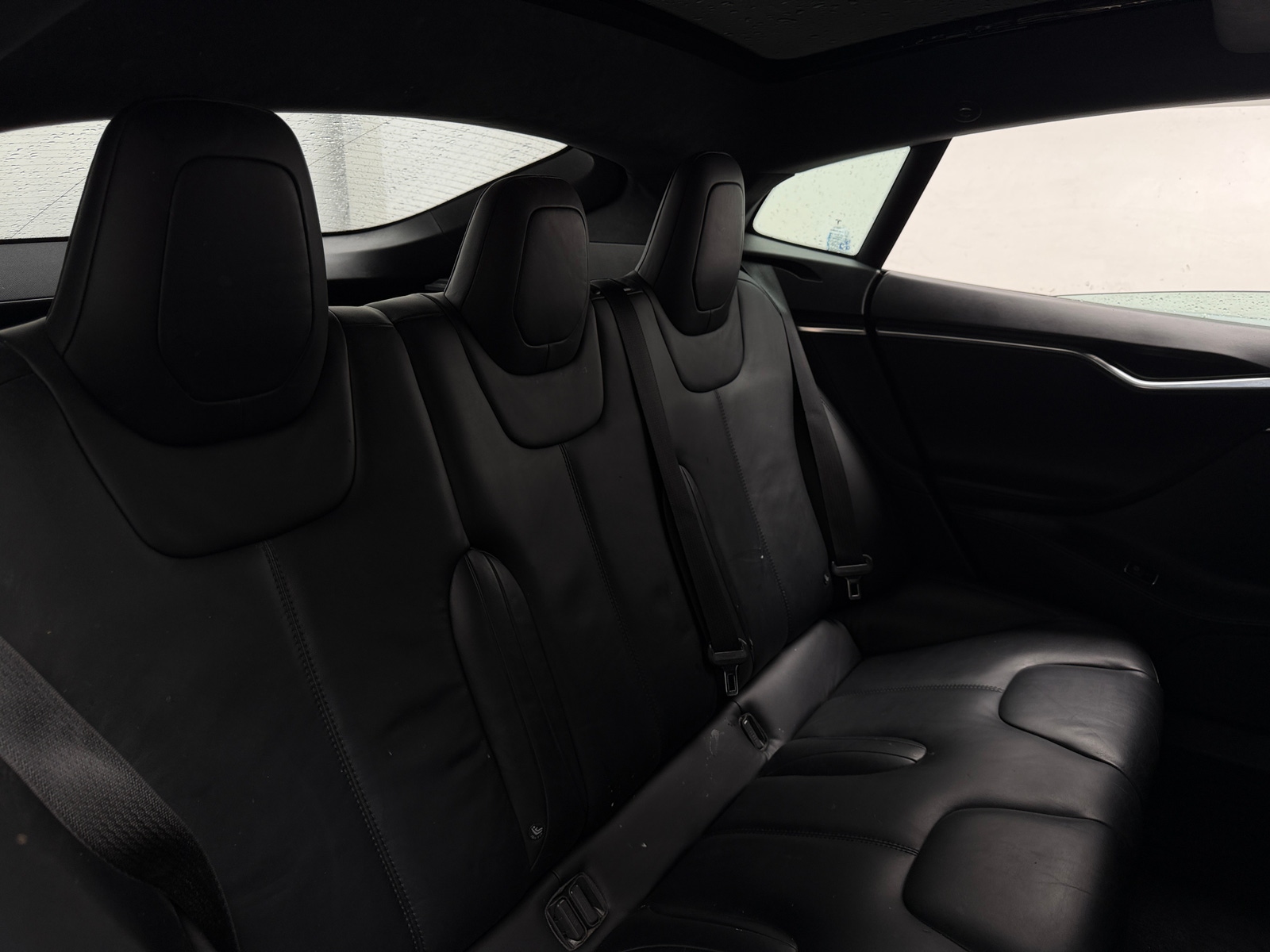 Thumbnail: 2016 Tesla Model S - 6