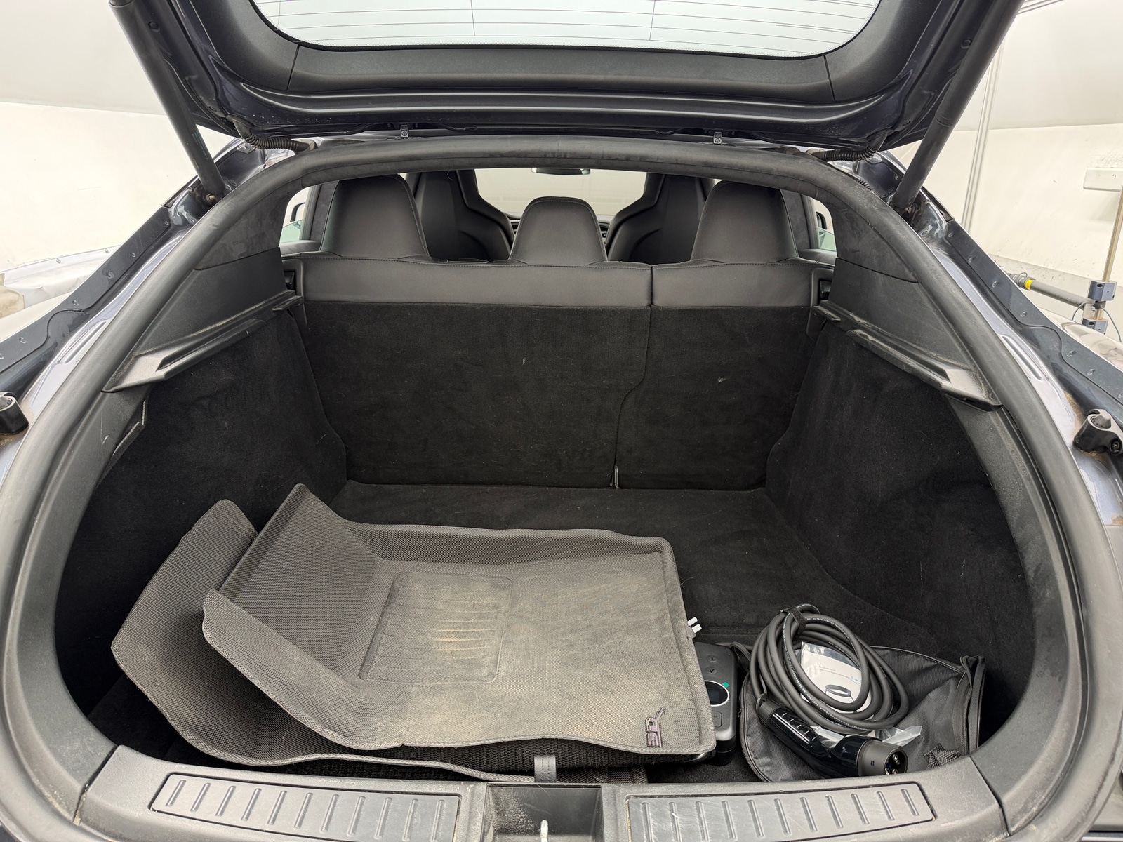 Thumbnail: 2016 Tesla Model S - 7