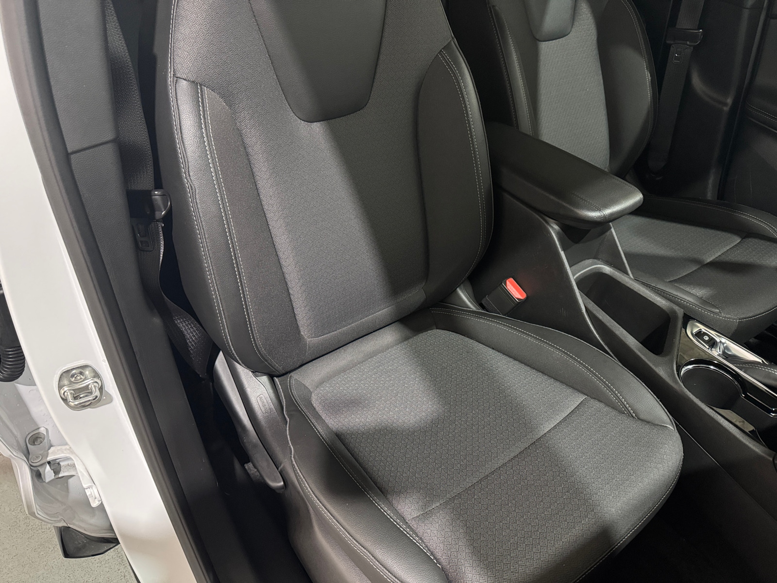 Thumbnail: 2025 Buick Encore GX - 2