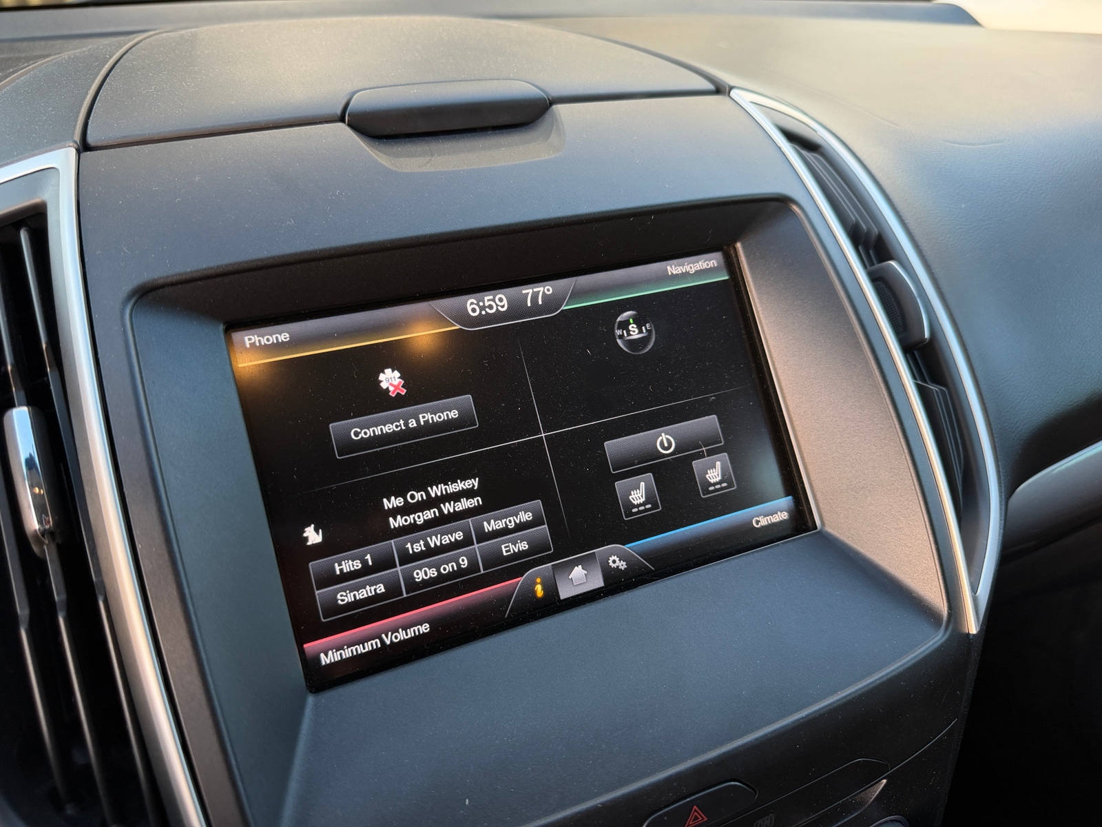 Thumbnail: 2015 Ford Edge - 3
