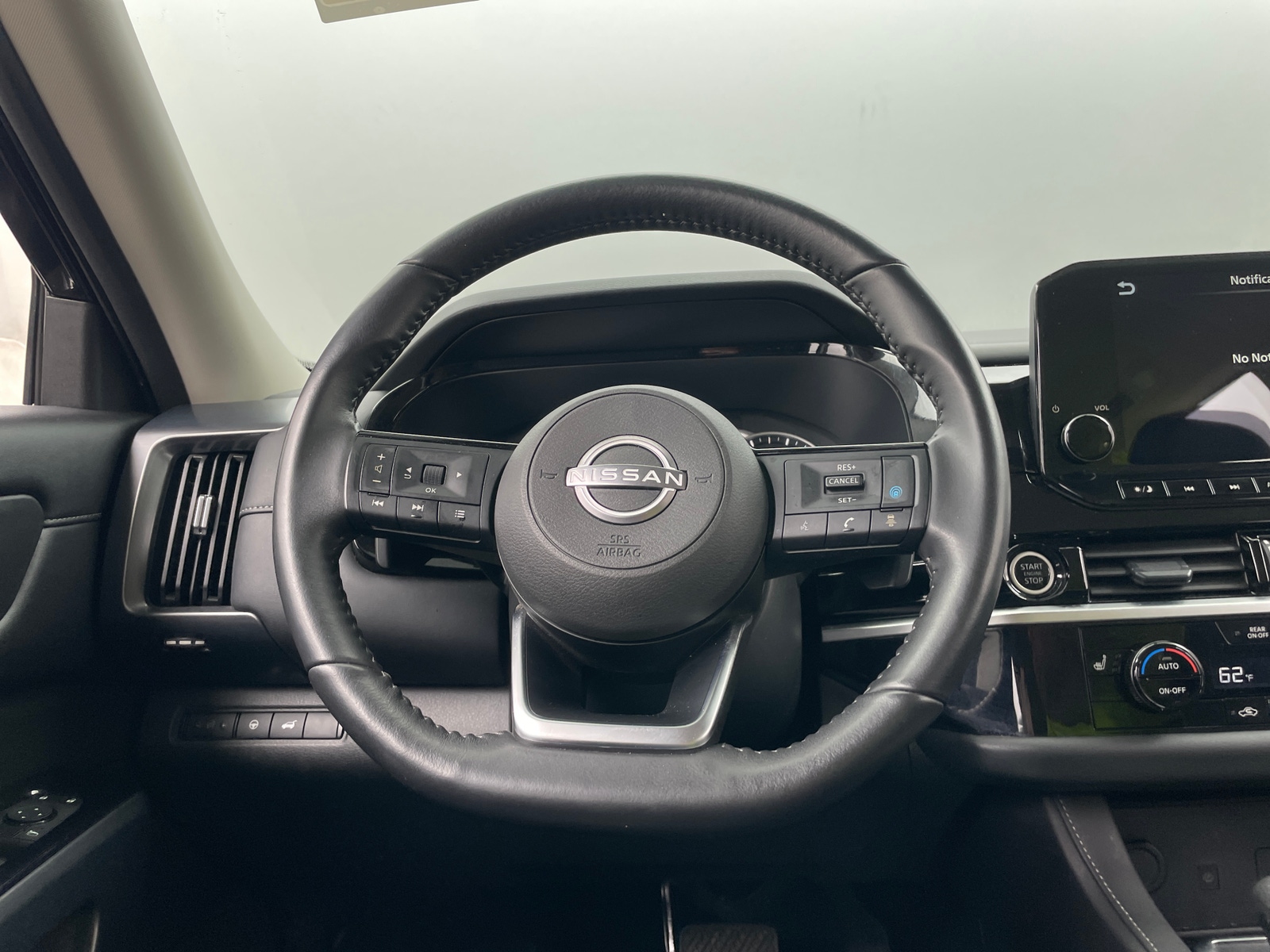 Thumbnail: 2024 Nissan Pathfinder - 4