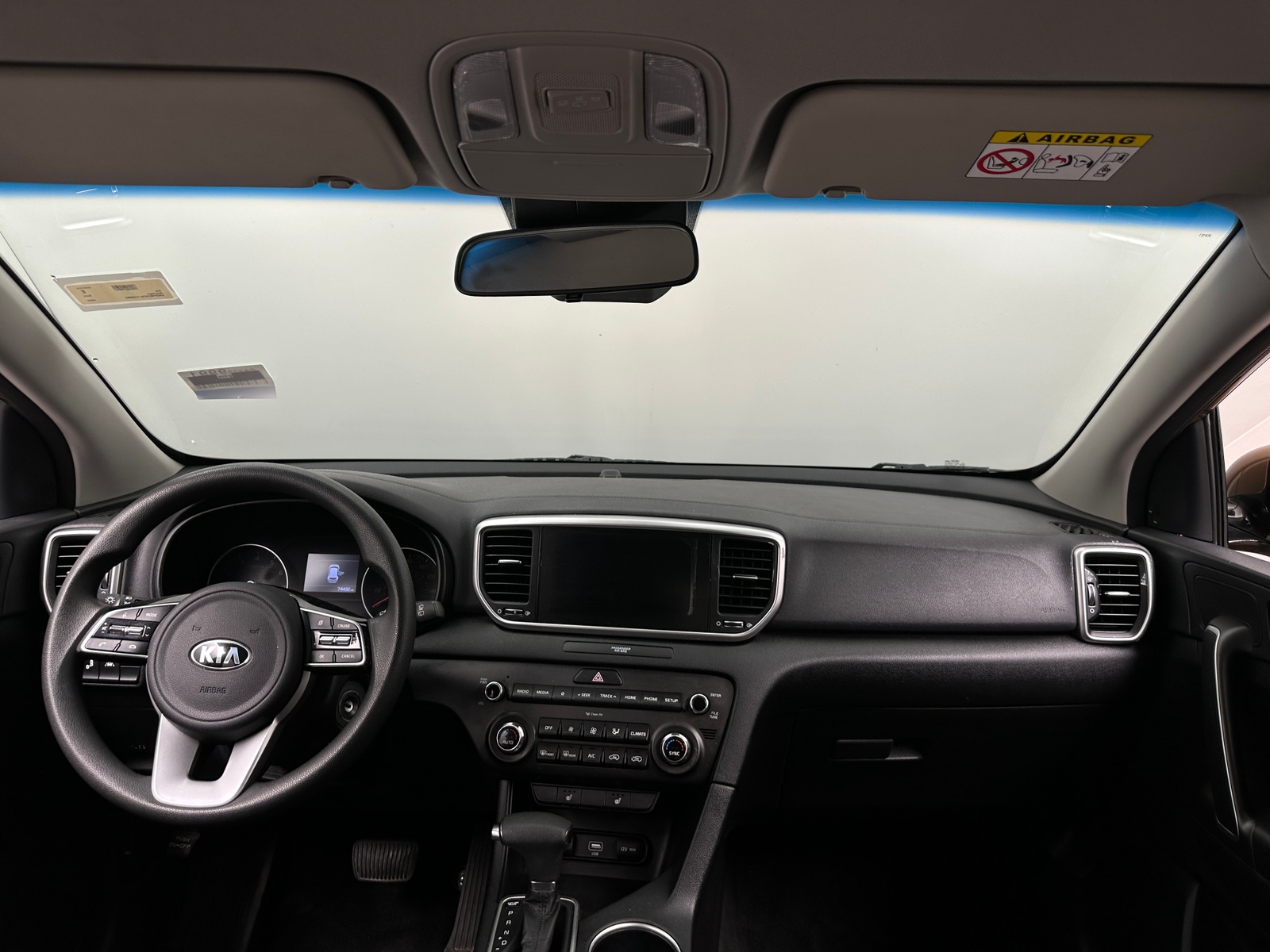 Thumbnail: 2020 Kia Sportage - 3